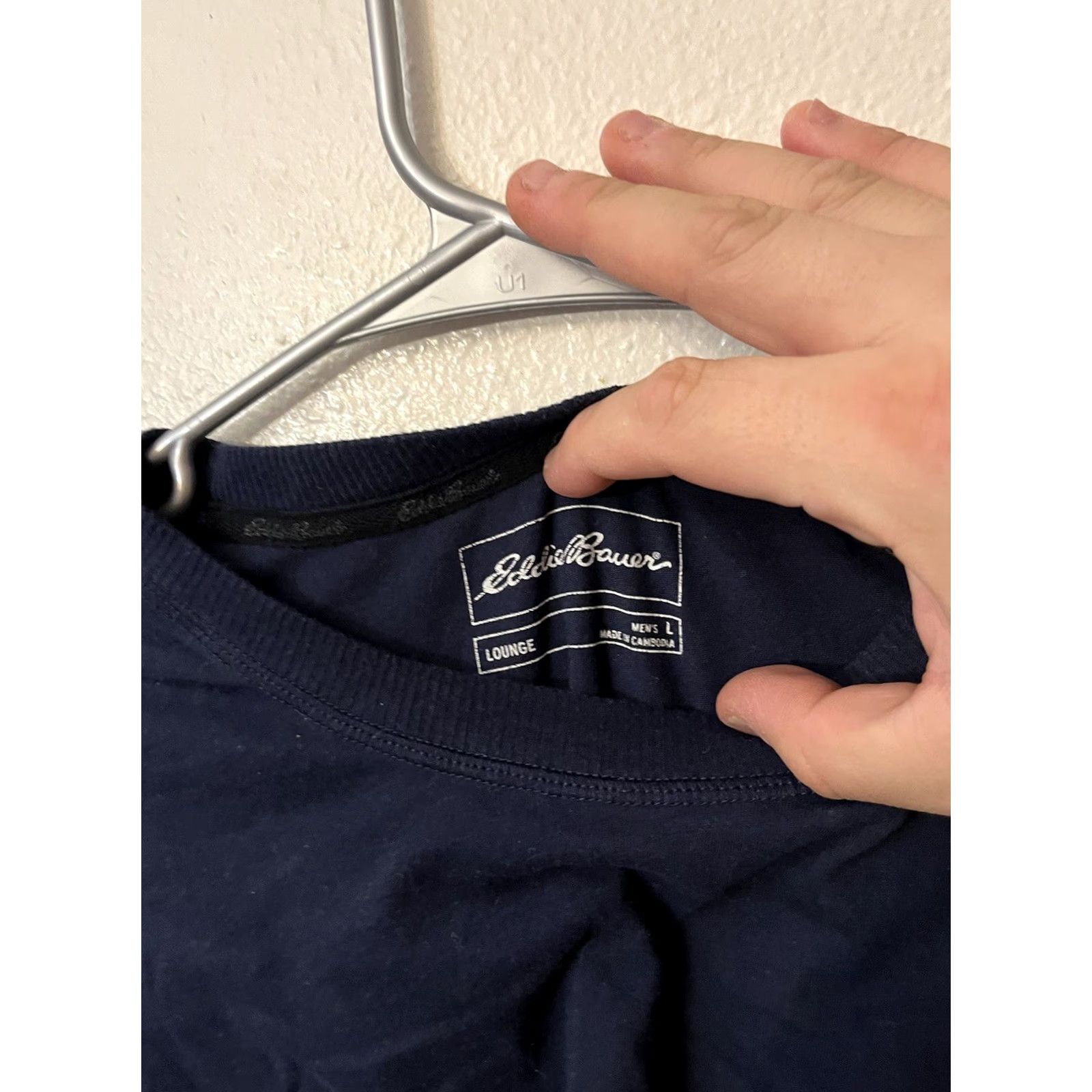 Eddie Bauer Eddie Bauer T-Shirt Men's Large Navy Blue Size US L / EU 52-54 / 3 - 3 Thumbnail