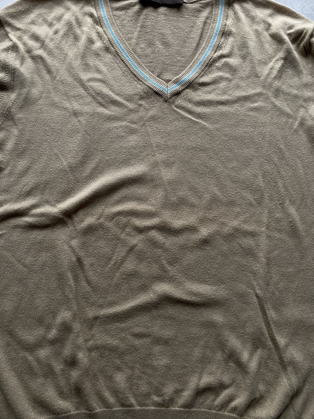 Etro Rare Etro V-Neck Cashemere Made In Italy Sweater Vintage Size M / US 6-8 / IT 42-44 - 7 Thumbnail