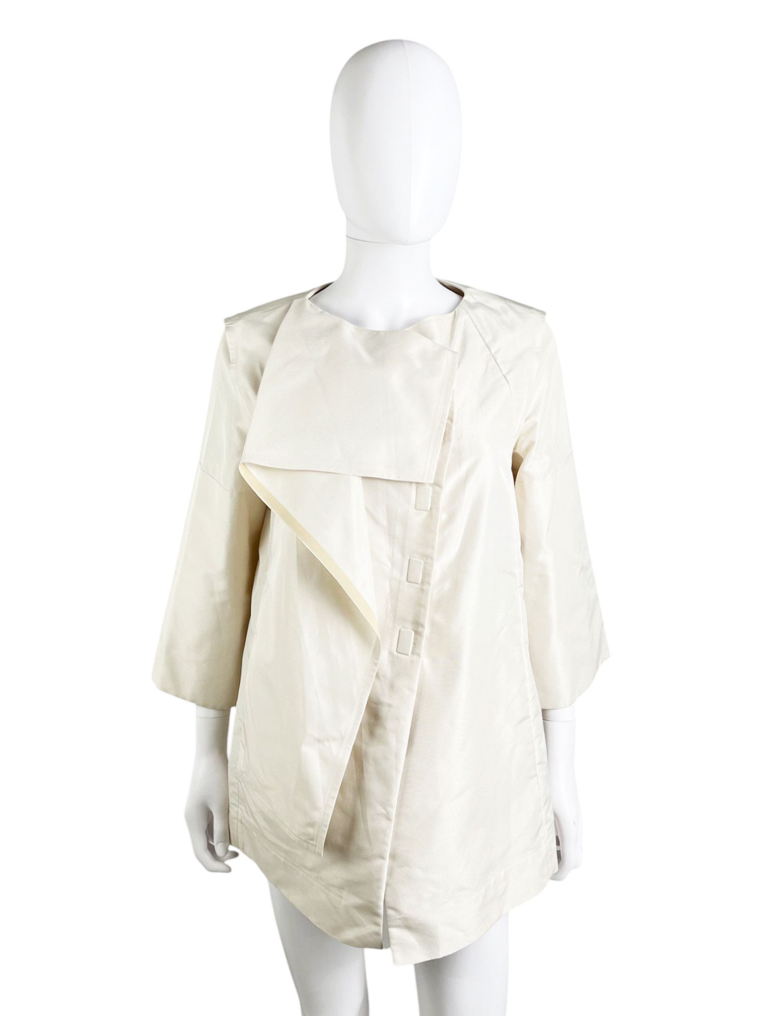 Balenciaga by Nicolas Ghesquière S/S 2009 Asymmetric White Kimono Size M / US 6-8 / IT 42-44 - 1 Thumbnail