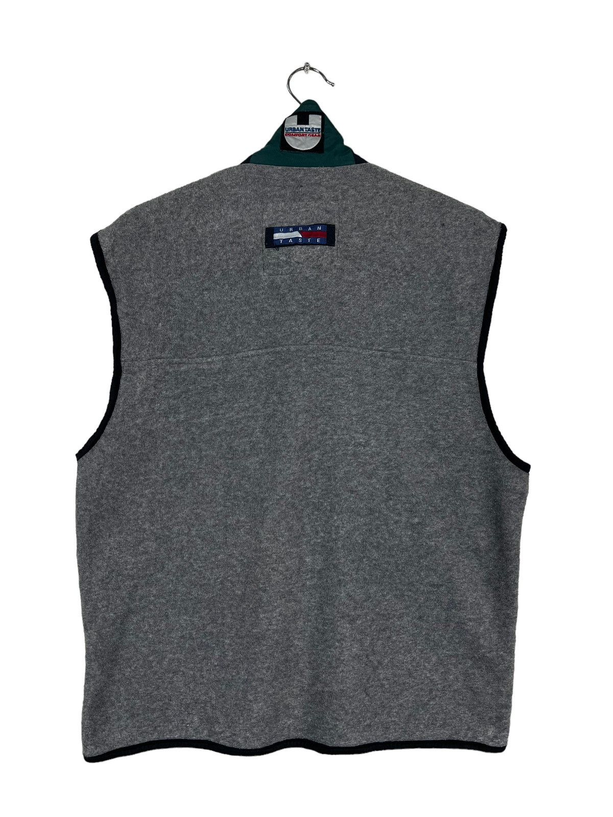 Japanese Brand 🔥 URBAN TASTE COMFORT GEAR FLEECE TANK TOP Size US M / EU 48-50 / 2 - 8 Thumbnail