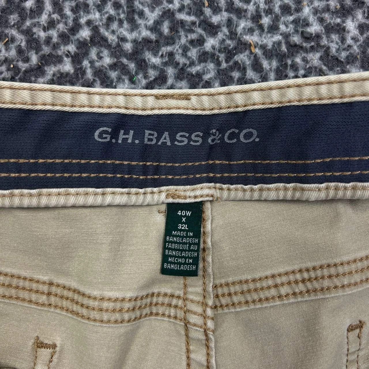 G.H. Bass & Co. G.H Bass & Co. Pants Men 40x32 Chino Straight Fit Pocket Size US 40 / EU 56 - 8 Thumbnail
