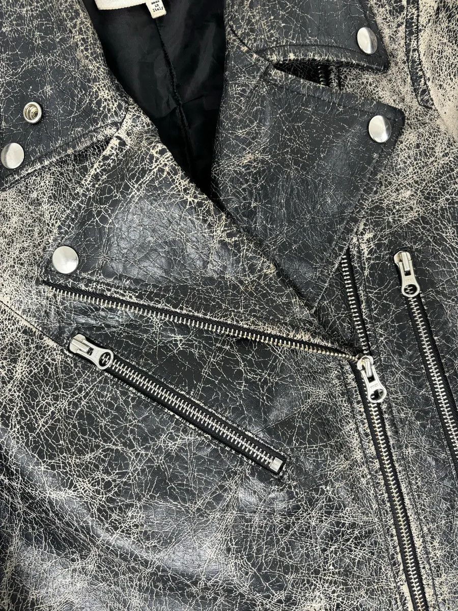 Maison Margiela AW2016 Margiela MM6 crack-effect leather biker jacket. Size S / US 4 / IT 40 - 10 Thumbnail