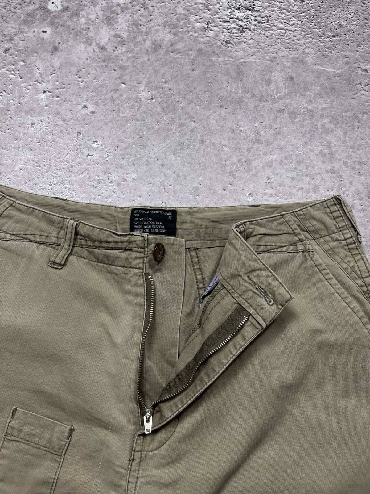Stussy × Vintage Vintage Stussy Cargo Shorts 32 Olive Green Utility Skater Size US 32 / EU 48 - 9 Thumbnail