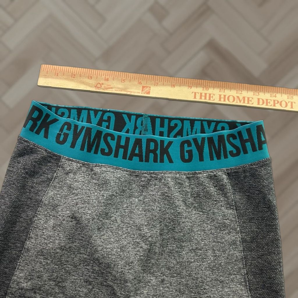 Gymshark Gymshark Tight Athletic Shorts Women's L Gray Teal Blue Athletic Womens L Shorts Size 36" / US 14 / IT 50 - 1 Thumbnail