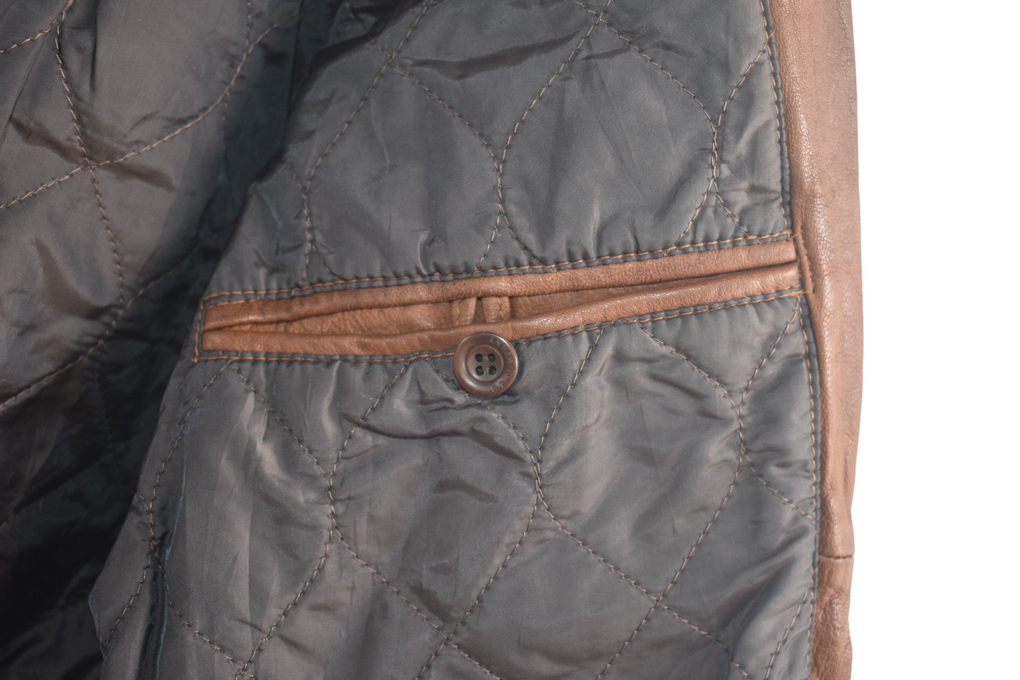 C.P. Company × Vintage VINTAGE CP COMPANY LEATHER JACKET A064 Size S / US 4 / IT 40 - 8 Thumbnail