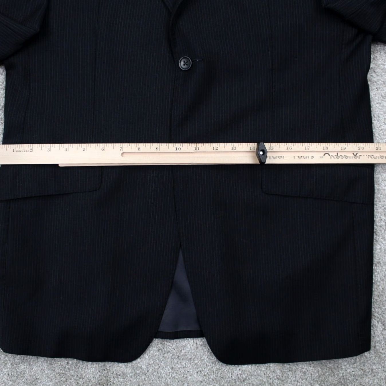 Banana Republic Banana Republic Blazer Men 42R Black Wool Pinstriped 2 Button Single-Breasted Jacket Coat Regular Vintage? (No) Size 42R - 4 Thumbnail