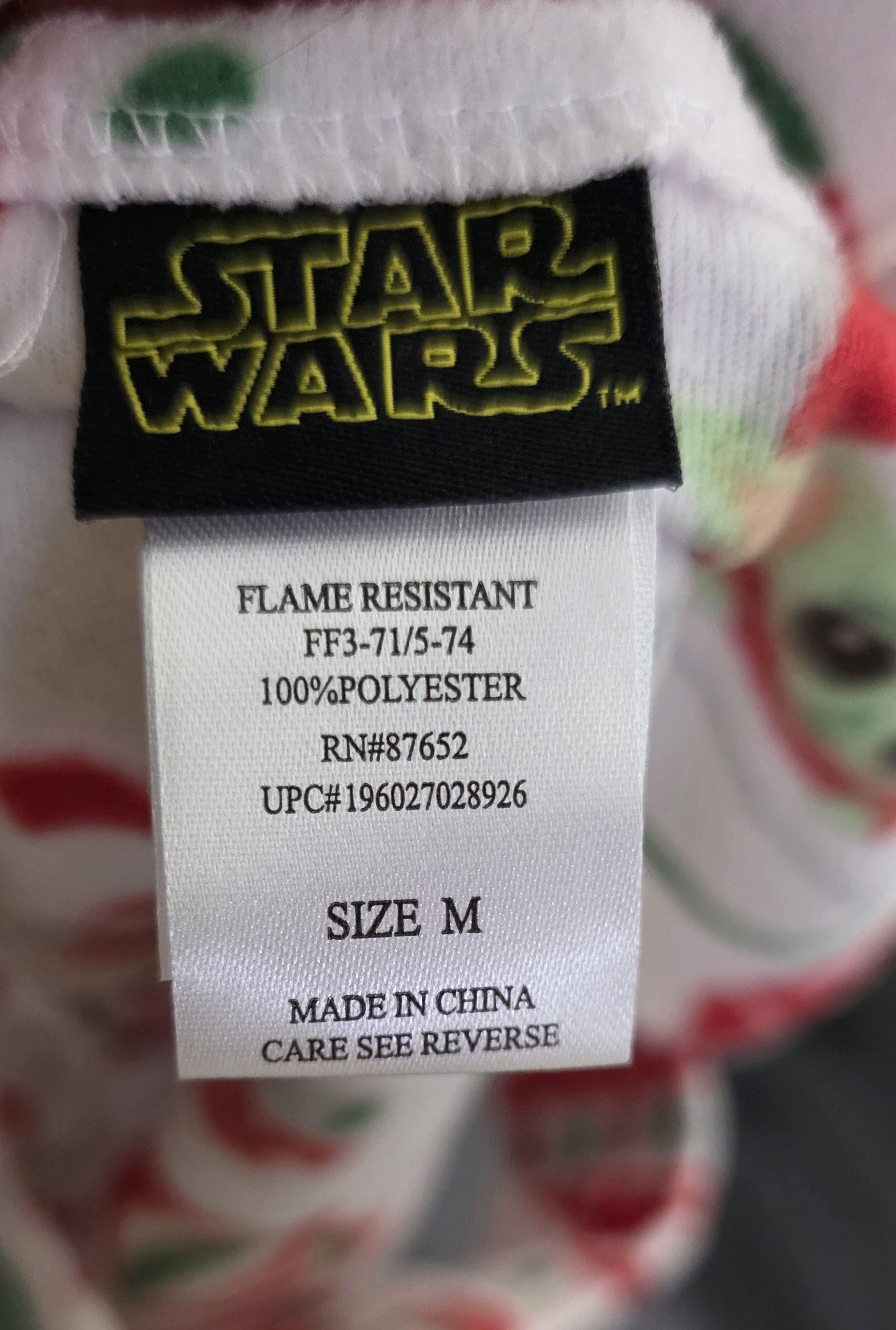 Star Wars NWT Jammies For Your Families Star Wars Baby Yoda M Size US M / EU 48-50 / 2 - 3 Thumbnail