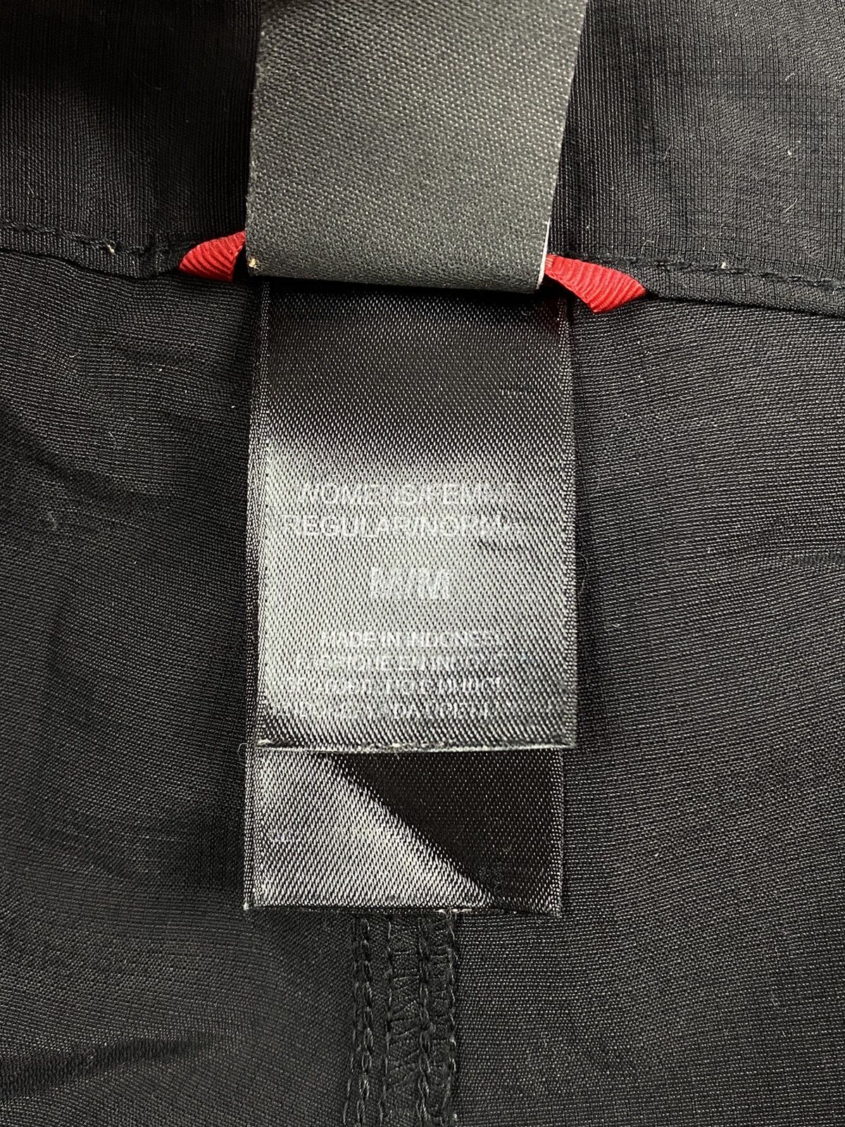 The North Face The North Face 2 in 1 Black Nylon Transformer Cargo Pants Size 34" / US 12 / IT 48 - 13 Thumbnail