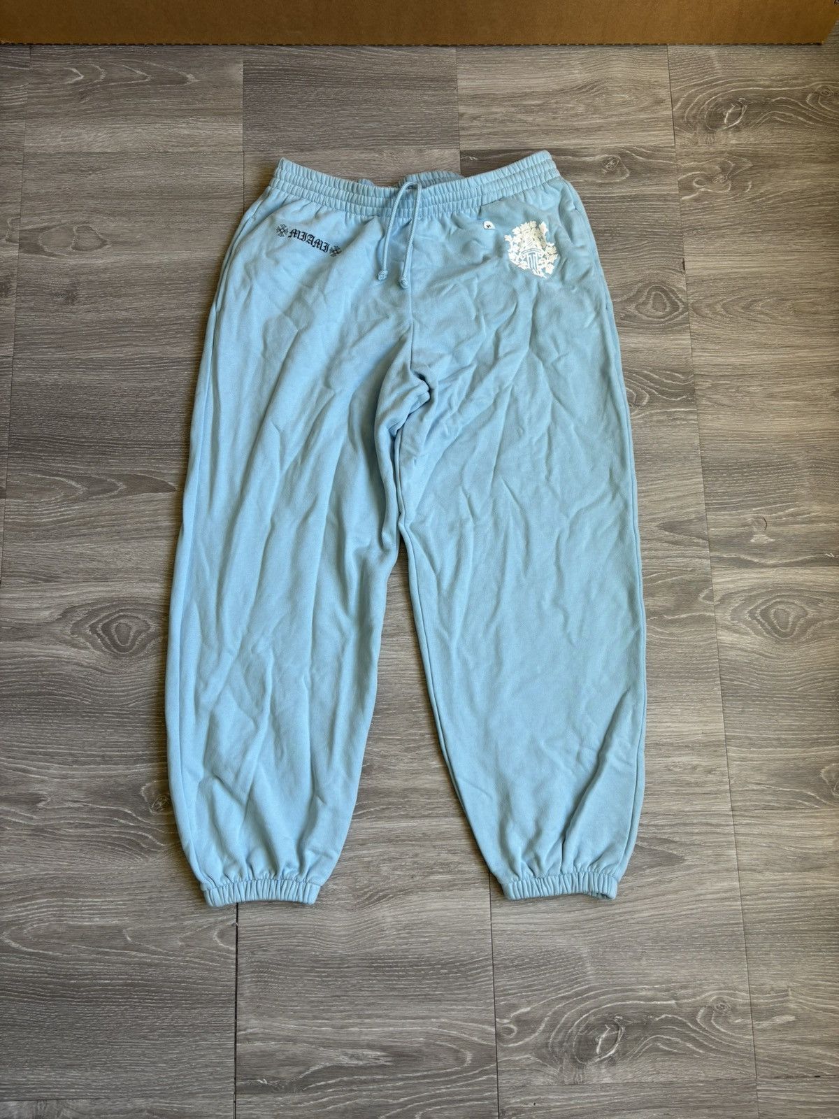 Chrome Hearts Chrome Hearts Art Basel Vine Dagger Blue Sweatpants Size US 36 / EU 52 - 1 Thumbnail