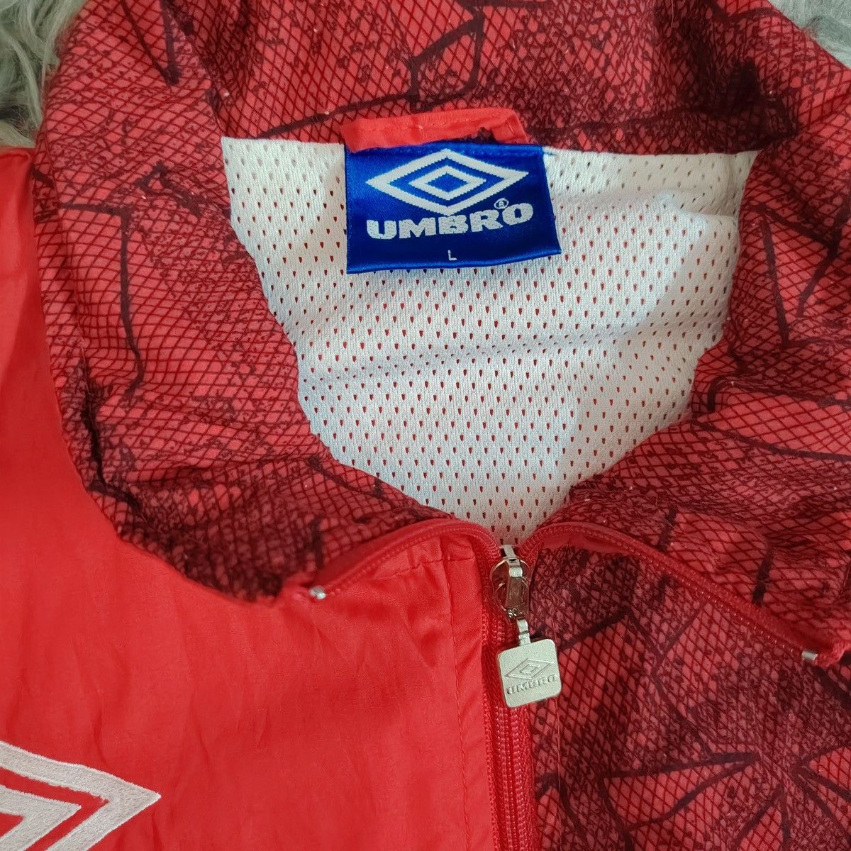 Other Vintage / Umbro / C. R Flamengo / 95’-96’ Training Jacket Size US L / EU 52-54 / 3 - 4 Thumbnail