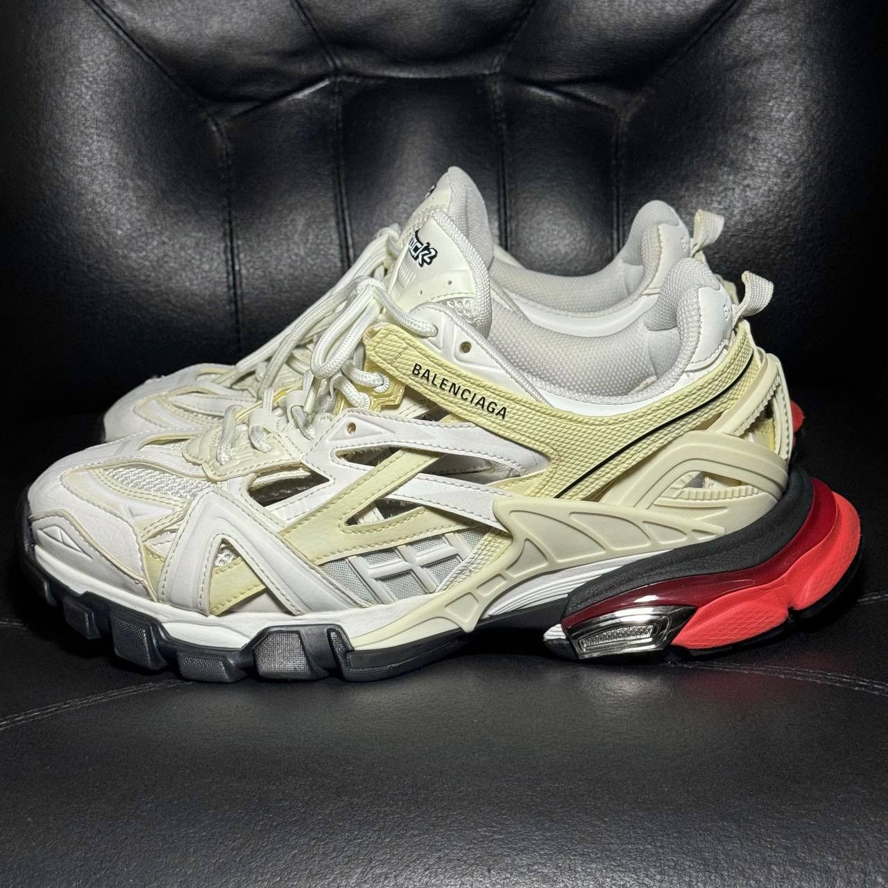 Balenciaga 41 sneakers Balenciaga track 2 White Red Size US 8 / EU 41 - 7 Thumbnail