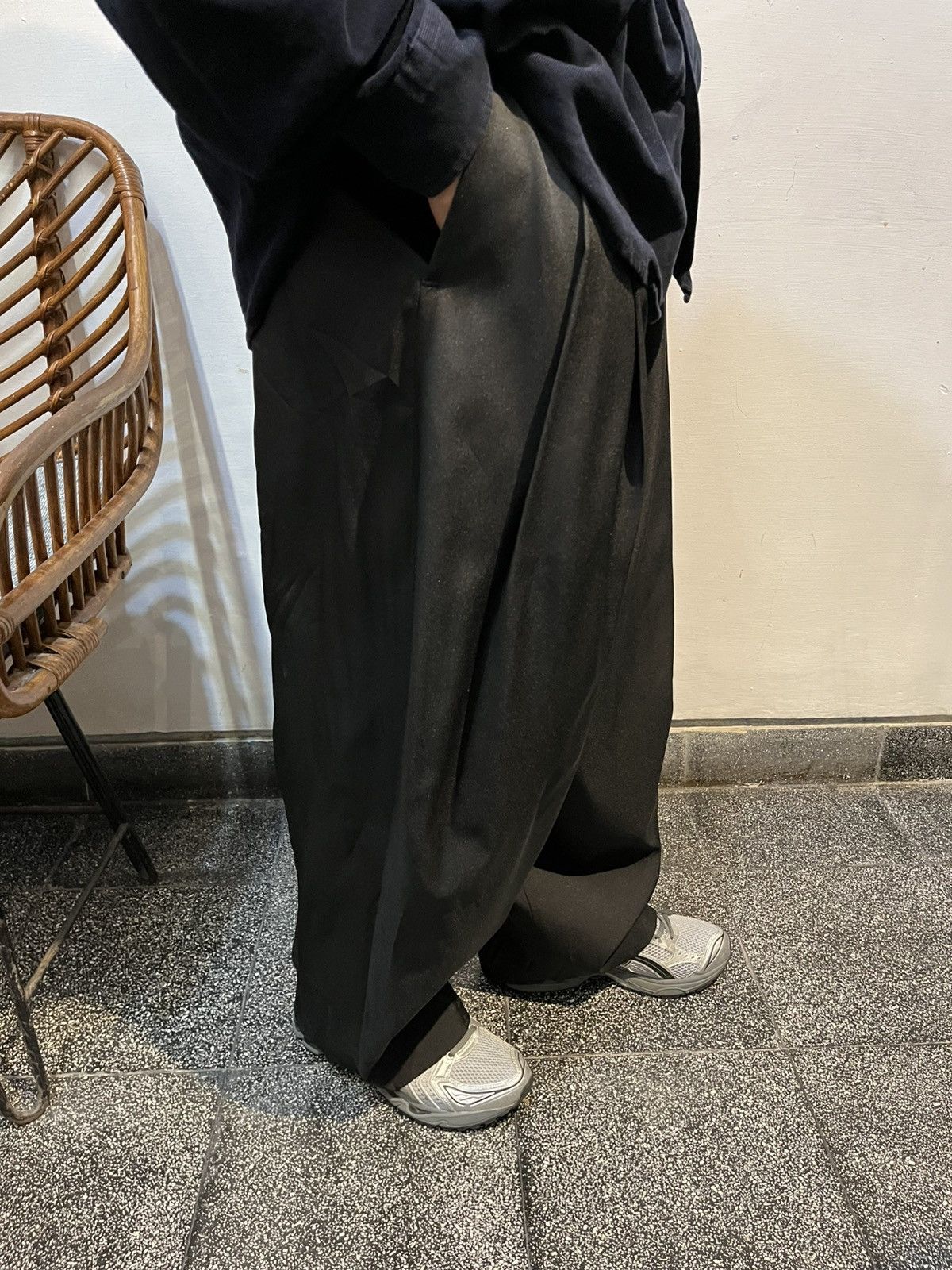 Japanese Brand Young Min, Triple Tuck Wide Balloon Pants Silk, LIKE ANGLAN! Size US 36 / EU 52 - 3 Thumbnail