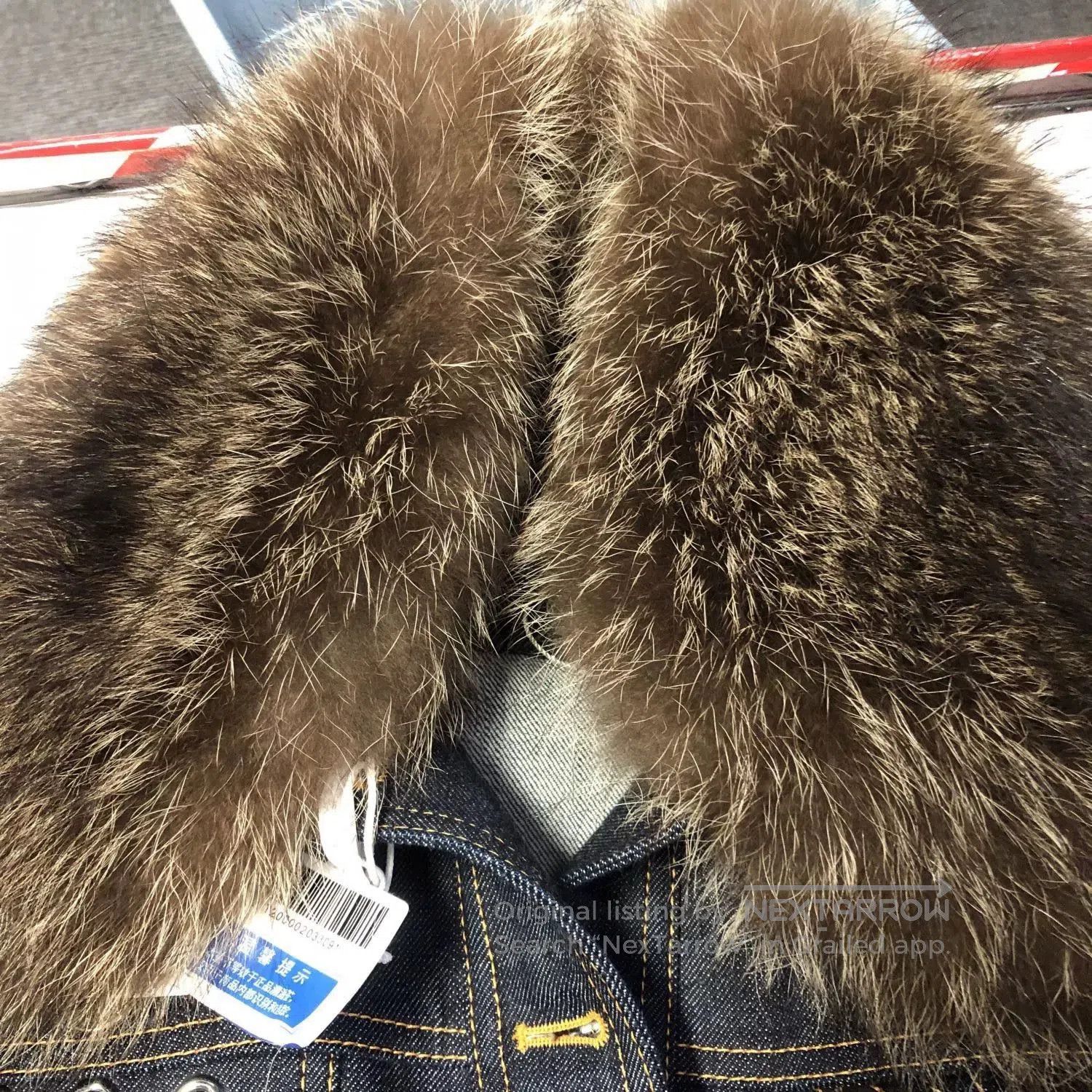 Louis Vuitton louis vuitton denim jacket with detachable fur collar. Size US M / EU 48-50 / 2 - 6 Thumbnail