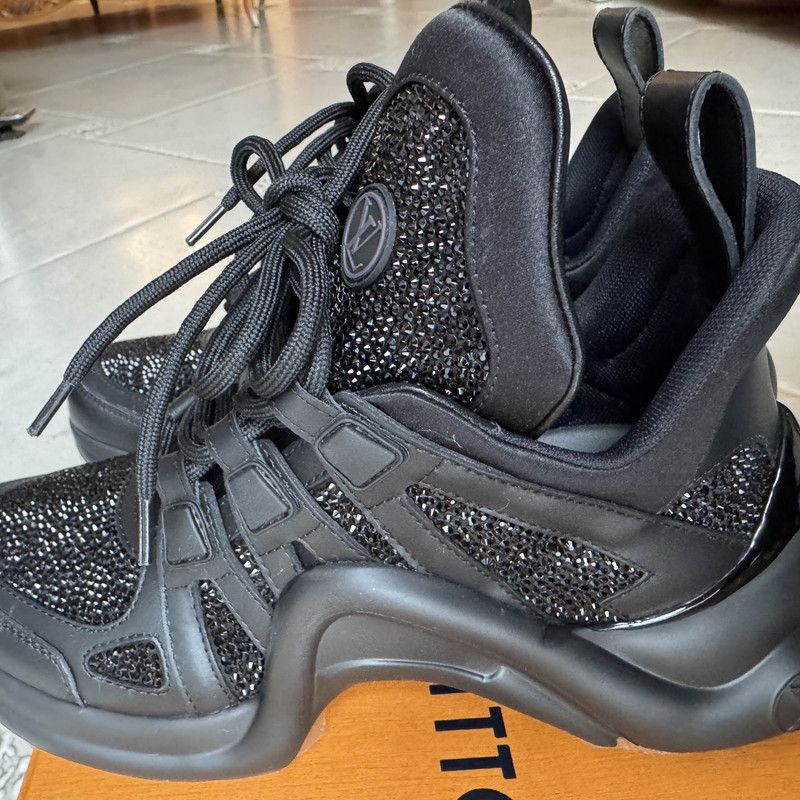 Louis Vuitton Louis Vuitton Archlight Black Casual Sneakers 0079 Size US 6 / IT 36 - 1 Thumbnail