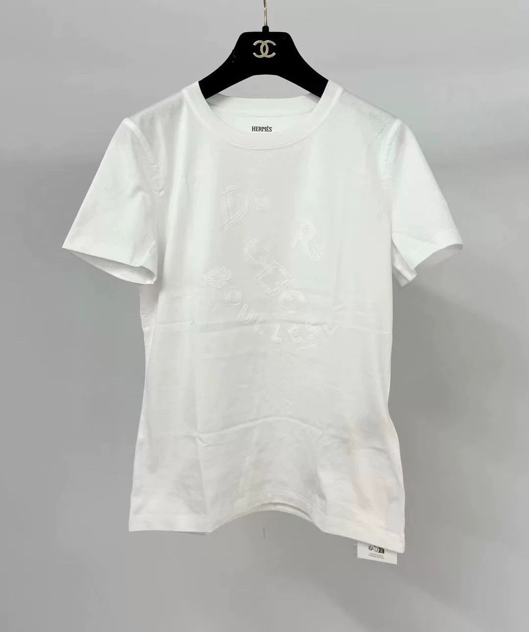 Hermes Hermes 2023 White Short Sleeve T-shirt Size US S / EU 44-46 / 1 - 1 Thumbnail