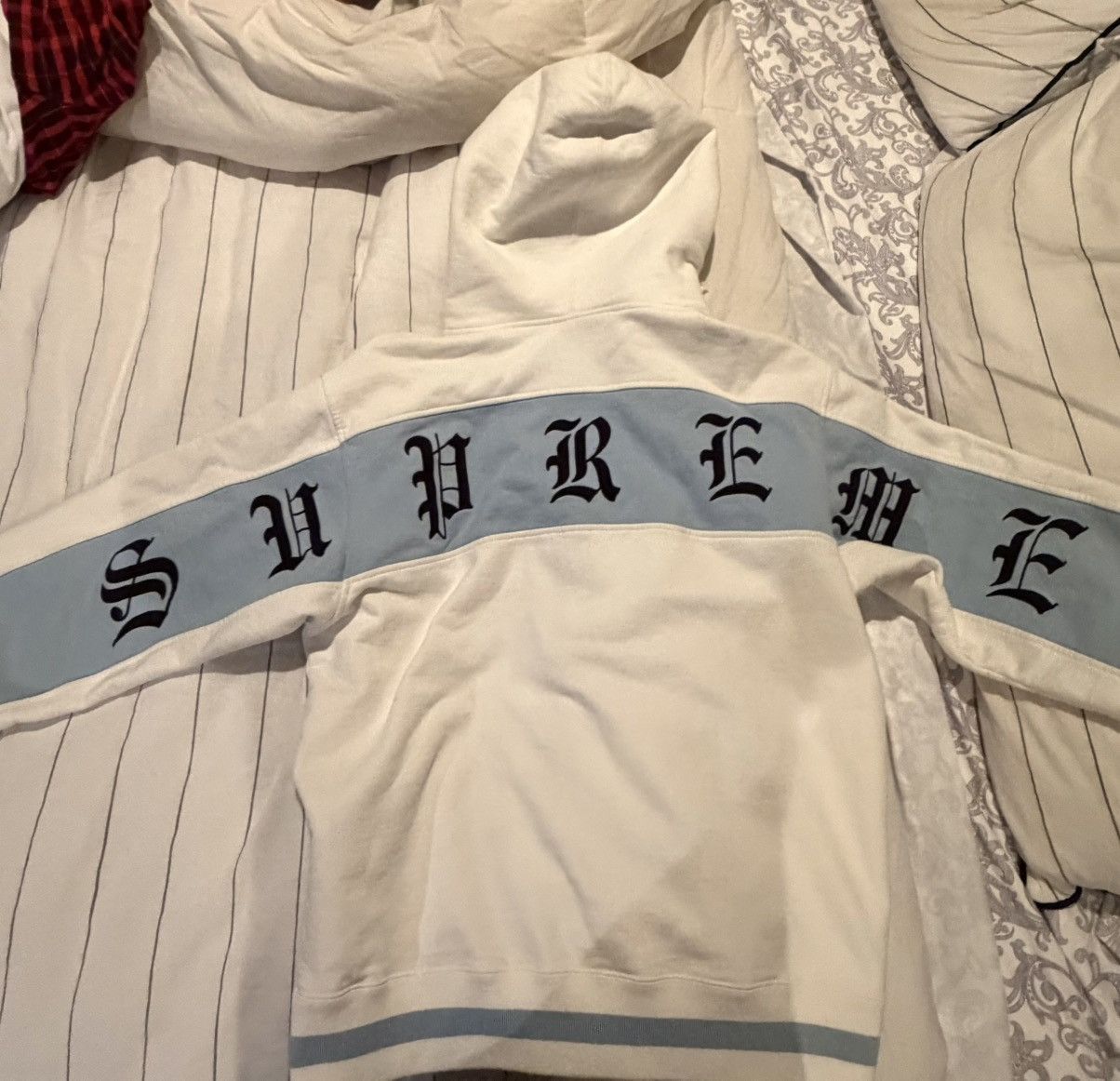 Supreme Supreme Old English Stripe Zip Up Sweatshirt Size US M / EU 48-50 / 2 - 2 Thumbnail