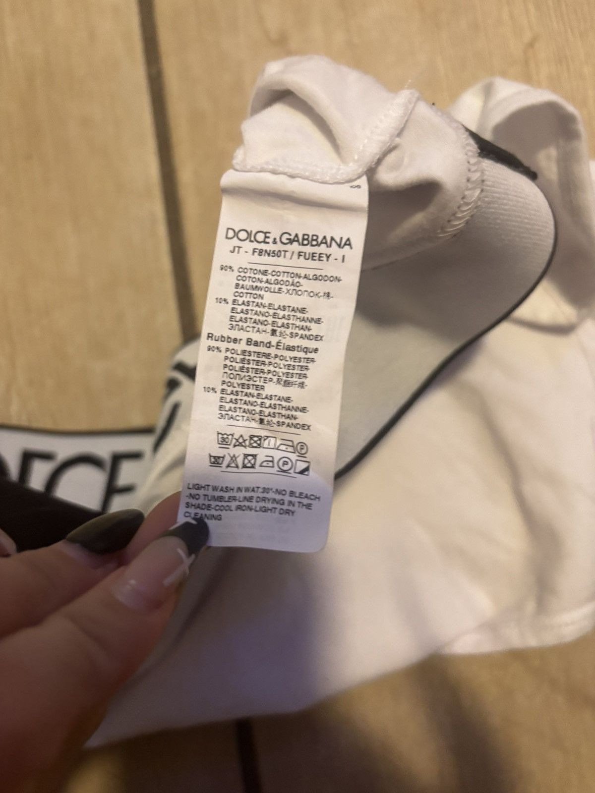 Dolce & Gabbana dolce & gabbana white cropped shirt Size S / US 4 / IT 40 - 5 Thumbnail
