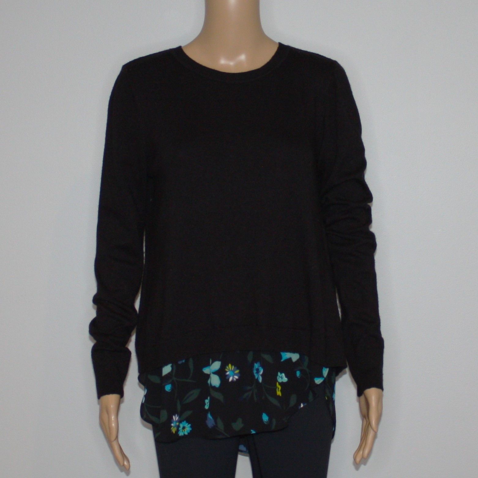 Loft Floral Ruffle Back Mixed Media Sweater Top in size Medium Size M / US 6-8 / IT 42-44 - 3 Thumbnail