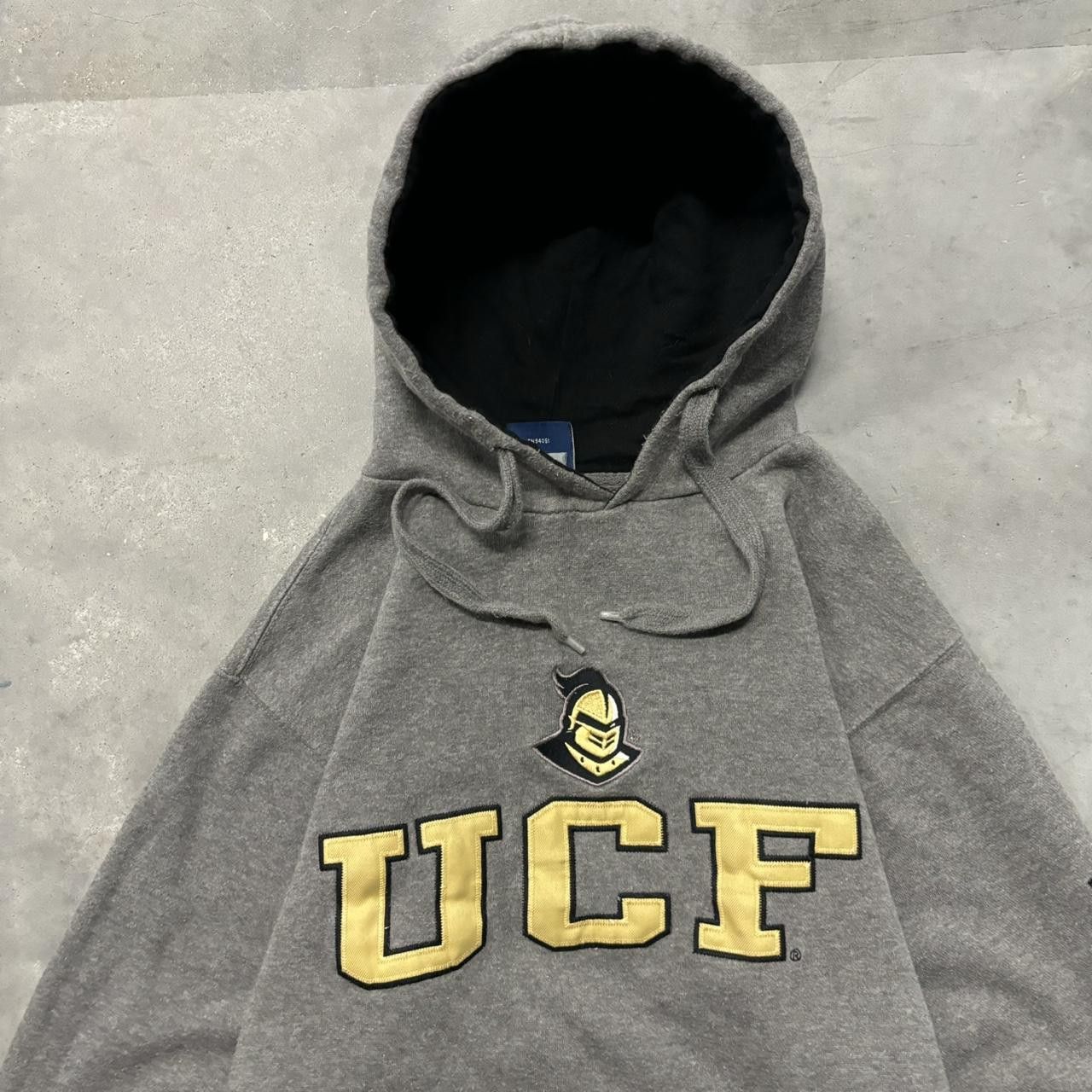 Vintage Crazy Vintage Y2K/2000s Grey UCF Knights College Essential Hoodie! Size US S / EU 44-46 / 1 - 2 Thumbnail
