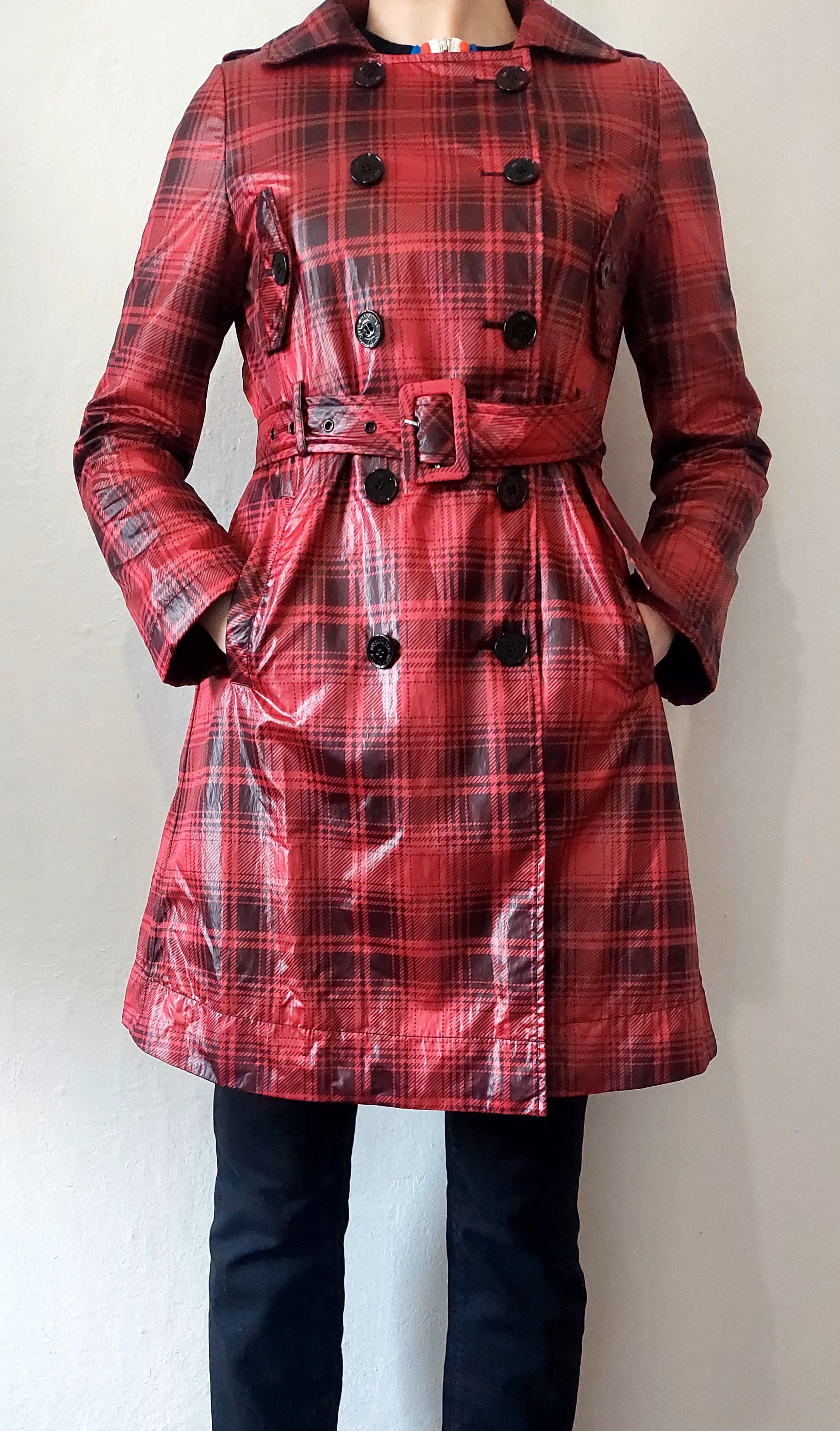 Love Moschino Love Moschino Red Tartan Rain Trench Coat Size IT 40 US 4 Size S / US 4 / IT 40 - 1 Thumbnail