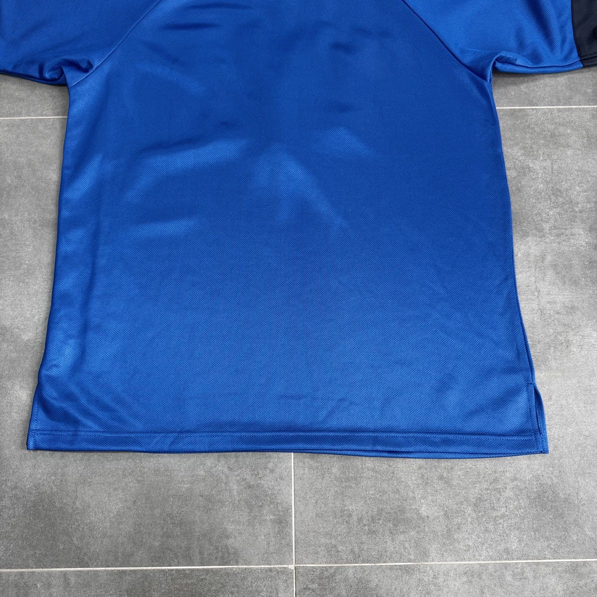 Fubu Vintage Fubu Embroidered Logo Rap Hip Hop Jersey T-Shirt Size US M / EU 48-50 / 2 - 14 Thumbnail
