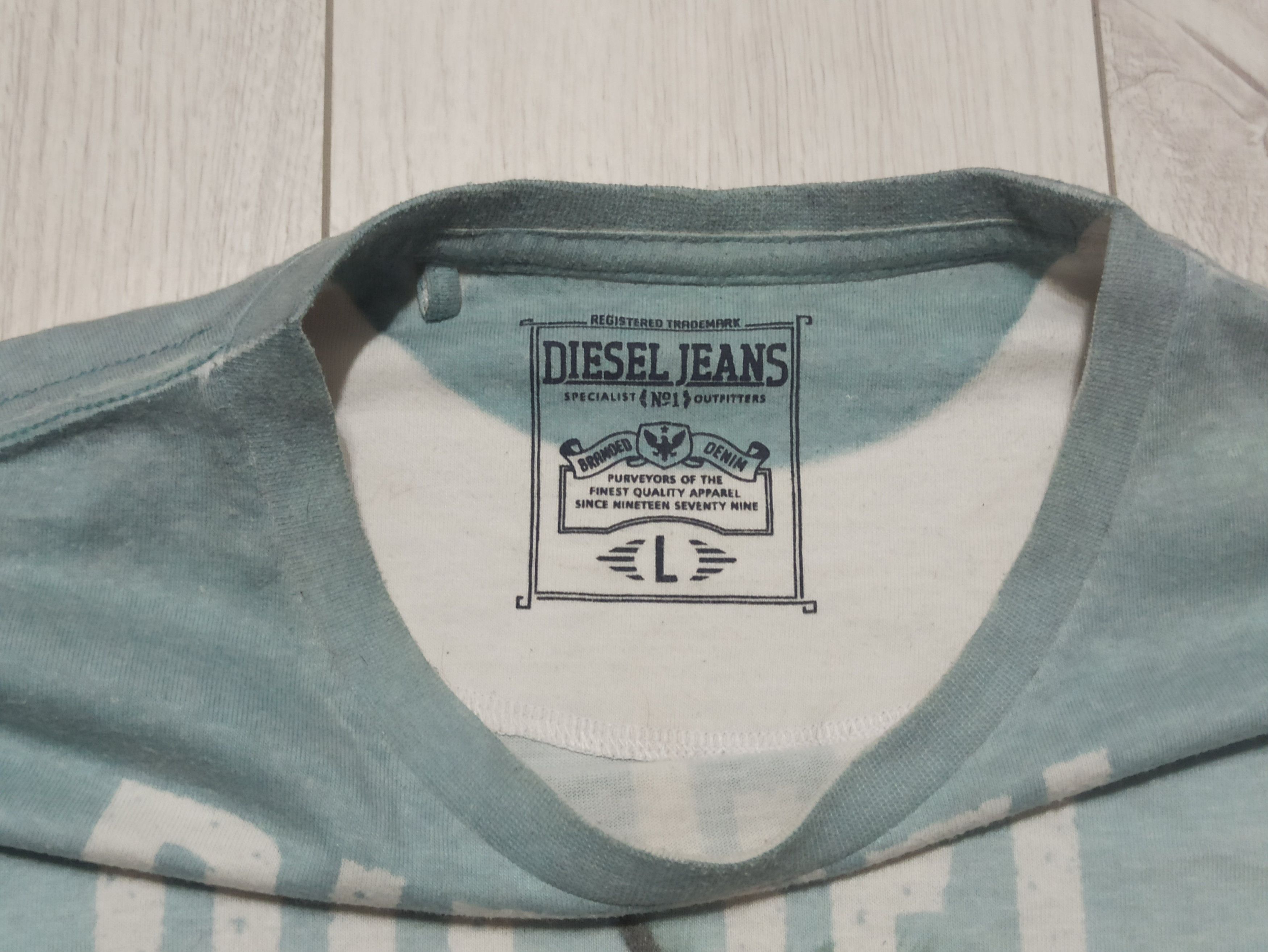Diesel × Vintage Diesel Hawaii T shirt Size US L / EU 52-54 / 3 - 3 Thumbnail