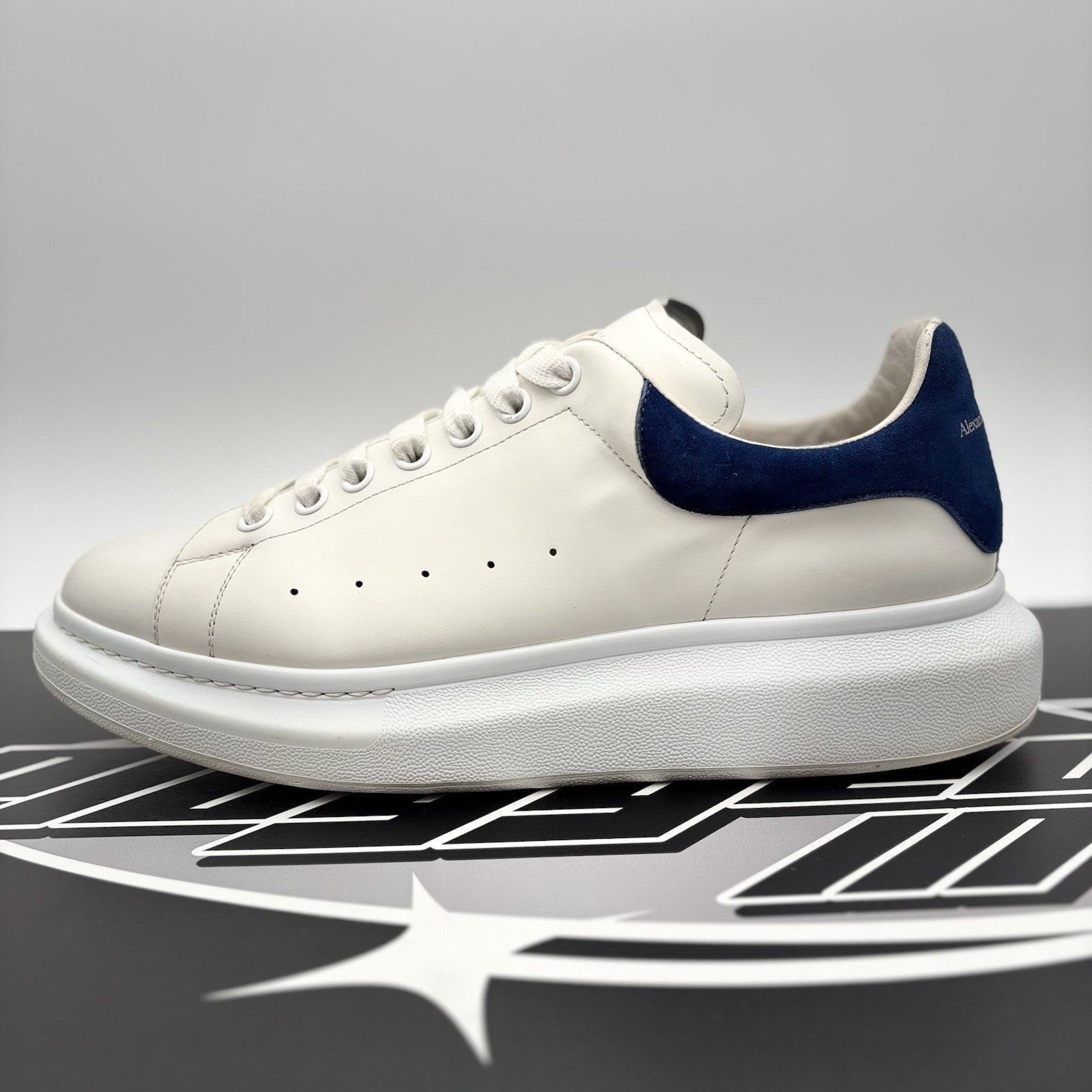 Alexander McQueen Alexander McQueen Oversized ' White, Blue ' | GREAT COND! Size US 12 / EU 45 - 11 Thumbnail