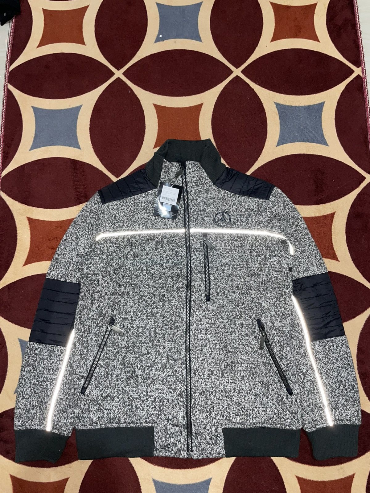 Mercedes-Benz Men’s active shell jacket BY Mercedes-Benz Size US L / EU 52-54 / 3 - 2 Thumbnail