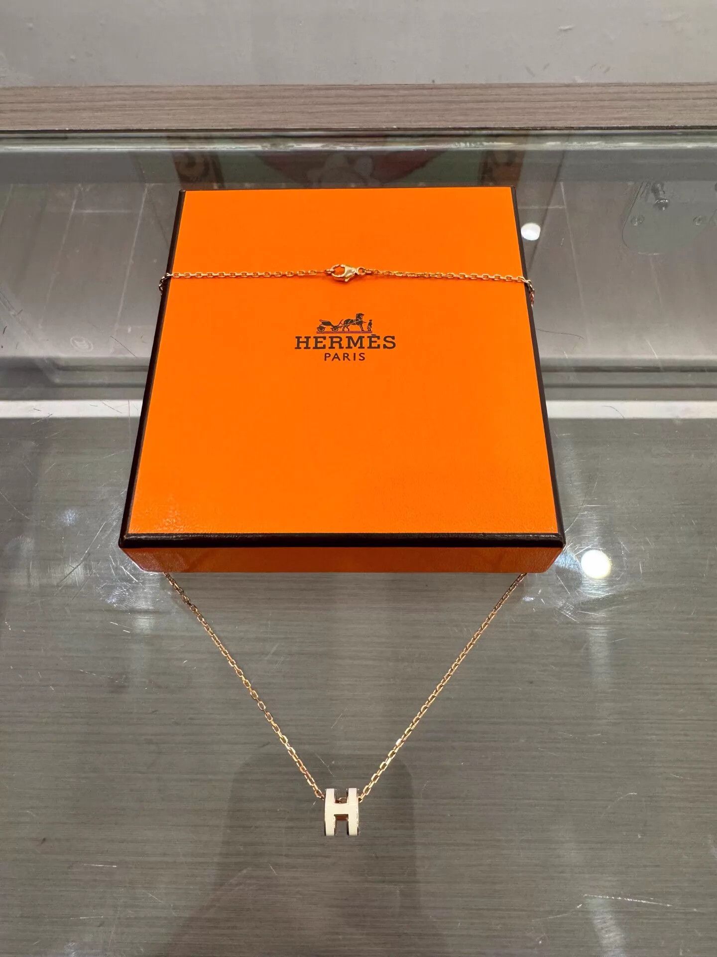 Hermes Hermes Pop H Mini 4cm Pt White E H Necklace Size ONE SIZE - 1 Thumbnail