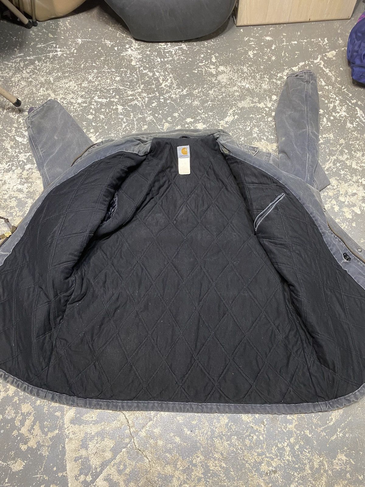 Carhartt × Vintage Vintage Carhartt Faded Chore Work Cape Jacket Size US XXL / EU 58 / 5 - 5 Thumbnail