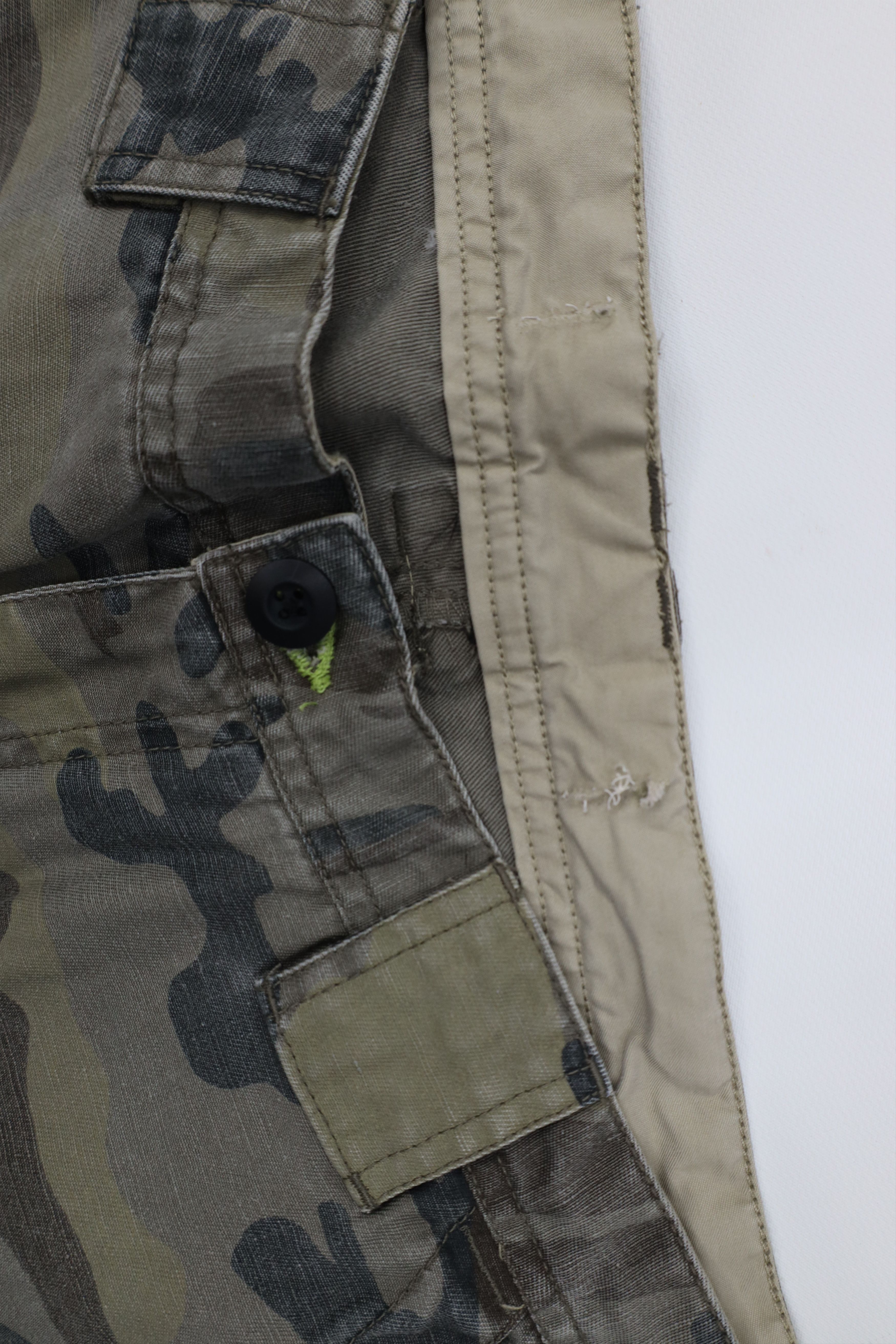 Vintage Vintage Y2K Streetwear Baggy Wide Leg Cargo Pants Camouflage Size US 34 / EU 50 - 6 Thumbnail