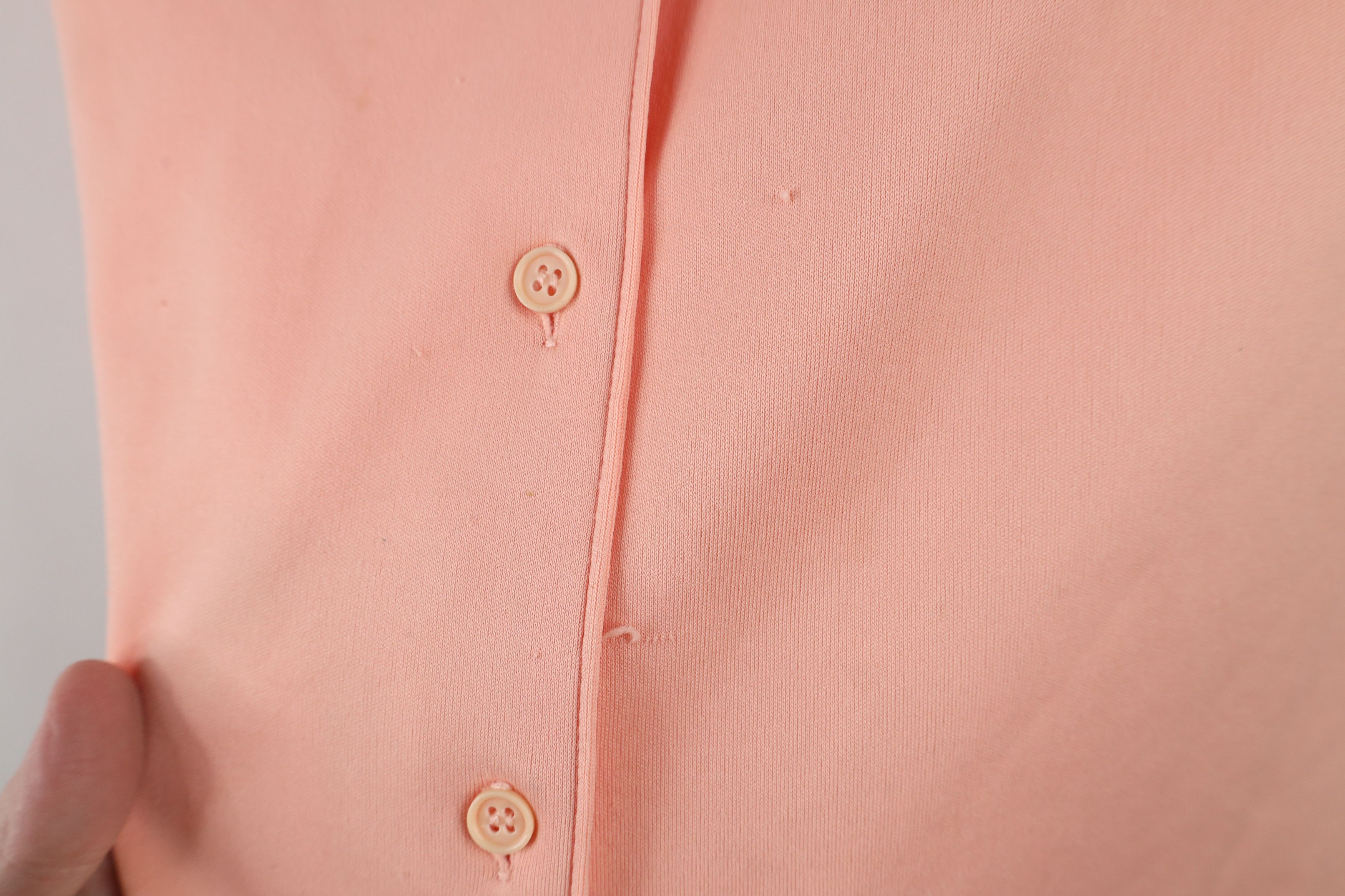 Vintage Vintage 70s Streetwear Sleeveless Knit Button Shirt Pink Size S / US 4 / IT 40 - 4 Thumbnail