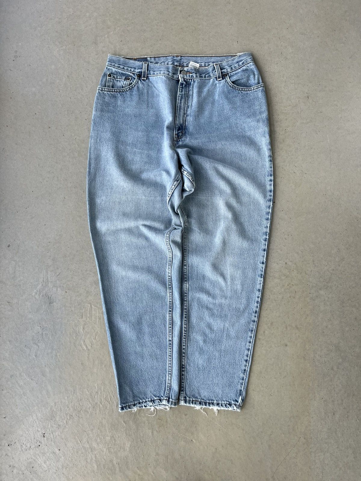 Levi's × Vintage Vintage 90’s Levi’s 550 Denim Blue Jeans Size US 34 / EU 50 - 2 Thumbnail