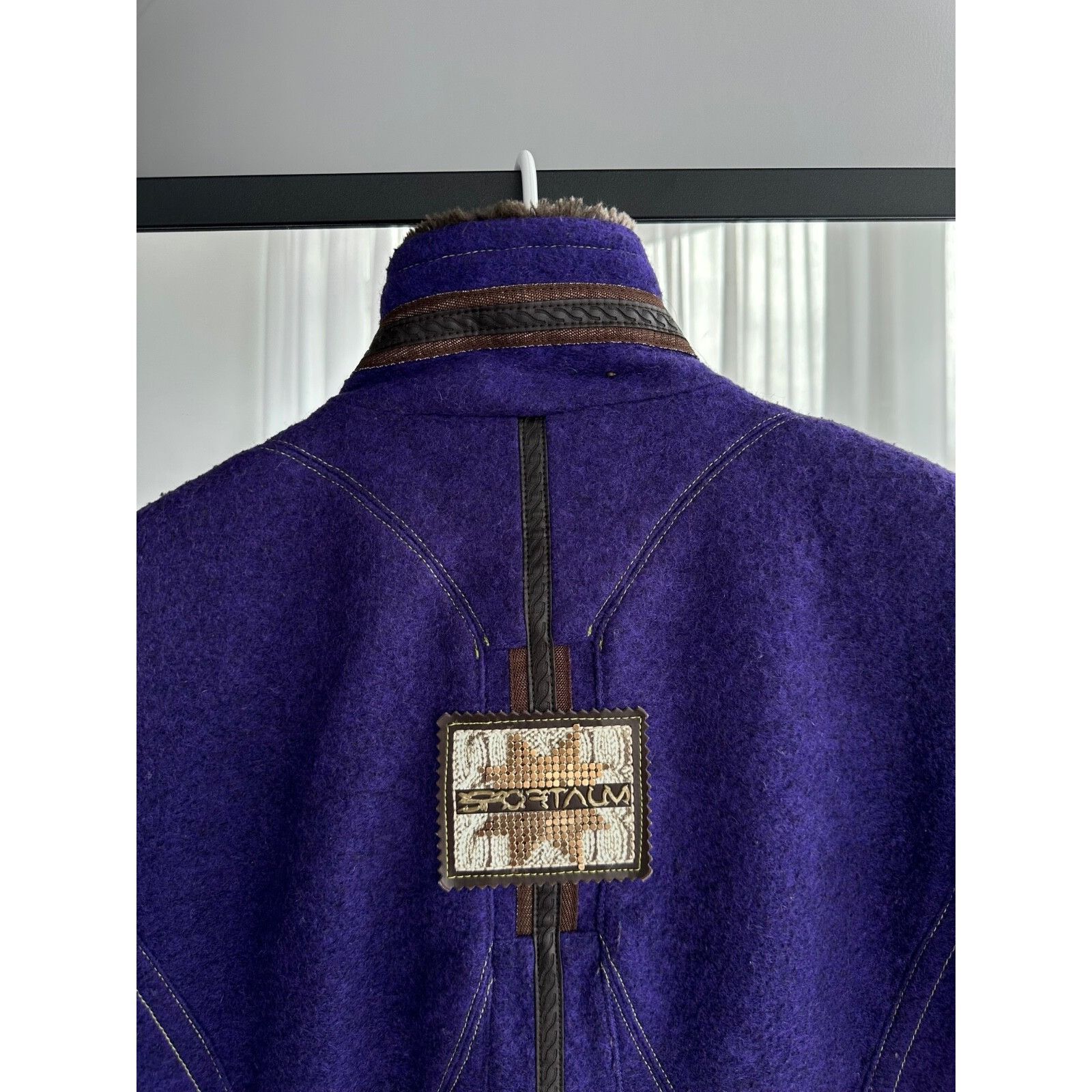 Sportalm Kitzbuhel VTG Sportalm Woman Wool Winter Jacket with Fur Collar Size M / US 6-8 / IT 42-44 - 18 Thumbnail