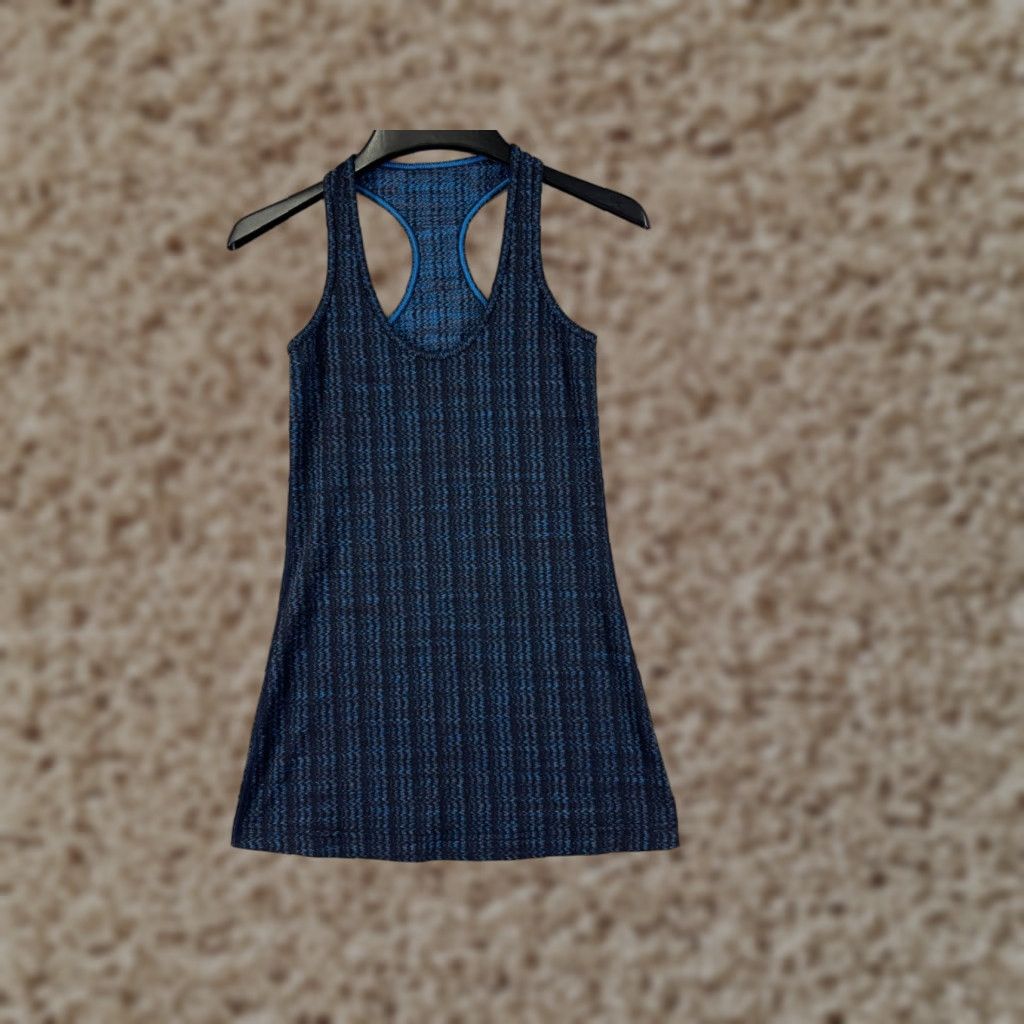 Lululemon Lululemon Shirt Women Blue Sleeveless Racerback 2 | Basic All Seasons Breathable Jersey Tank Top Casual Workwear Size XS / US 0-2 / IT 36-38 - 1 Thumbnail