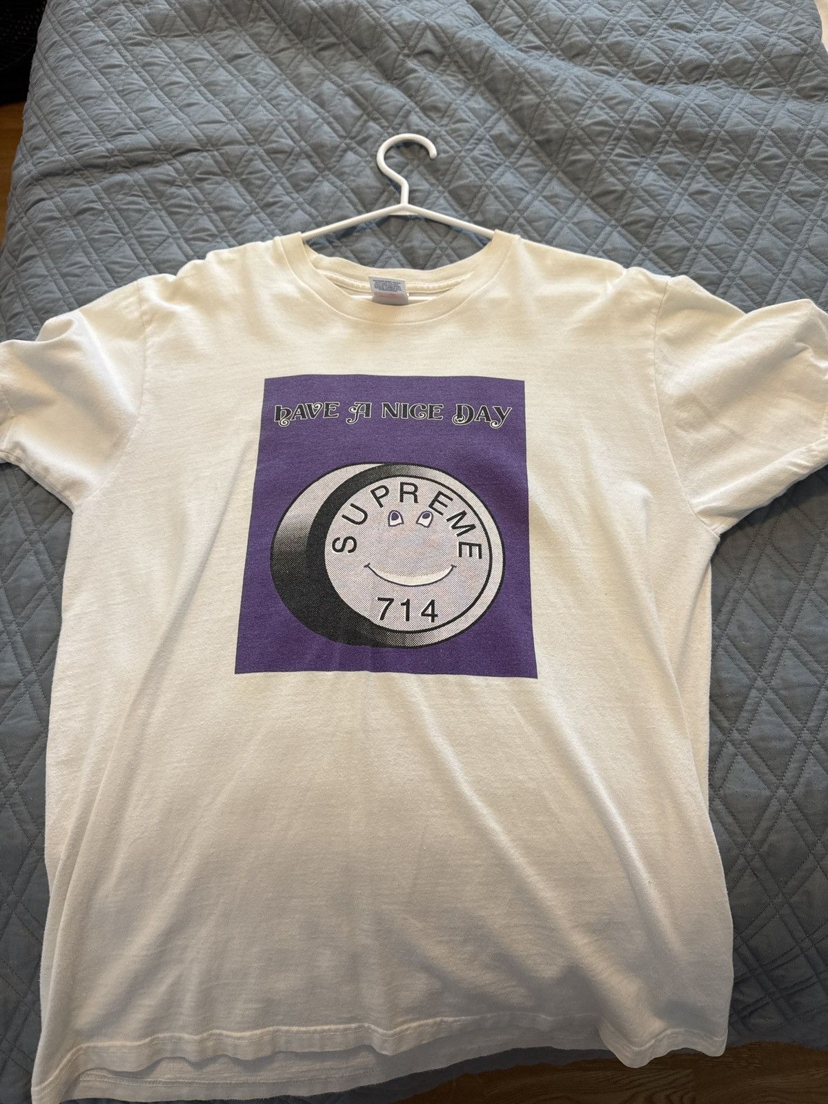 Supreme Supreme “have a nice day” tee Size US L / EU 52-54 / 3 - 1 Thumbnail