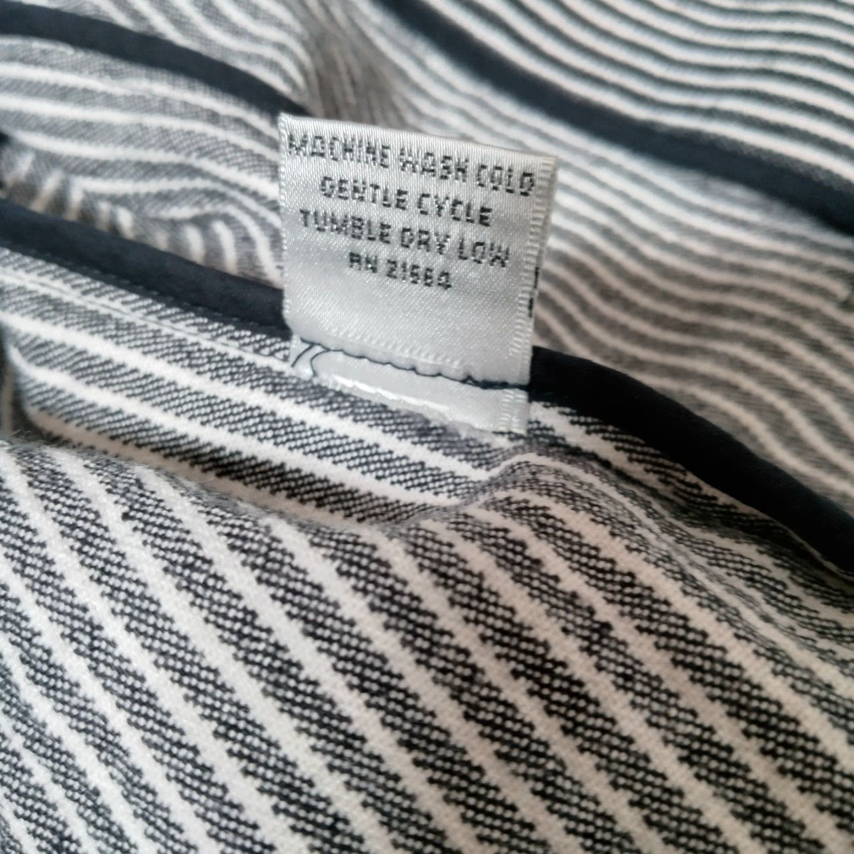 Talbots VINTAGE Talbots Blazer Jacket Women 8 Blue Hickory Stripe Stretch Denim Short Sleeve Snap 3 Notch Lapel Mens? Women. Size 30" / US 8 / IT 44 - 7 Thumbnail