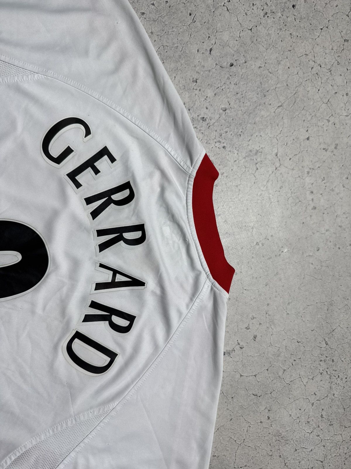 Reebok Reebok Liverpool Steven Gerrard #8 2005/2006 Soccer Jersey Size US L / EU 52-54 / 3 - 12 Thumbnail