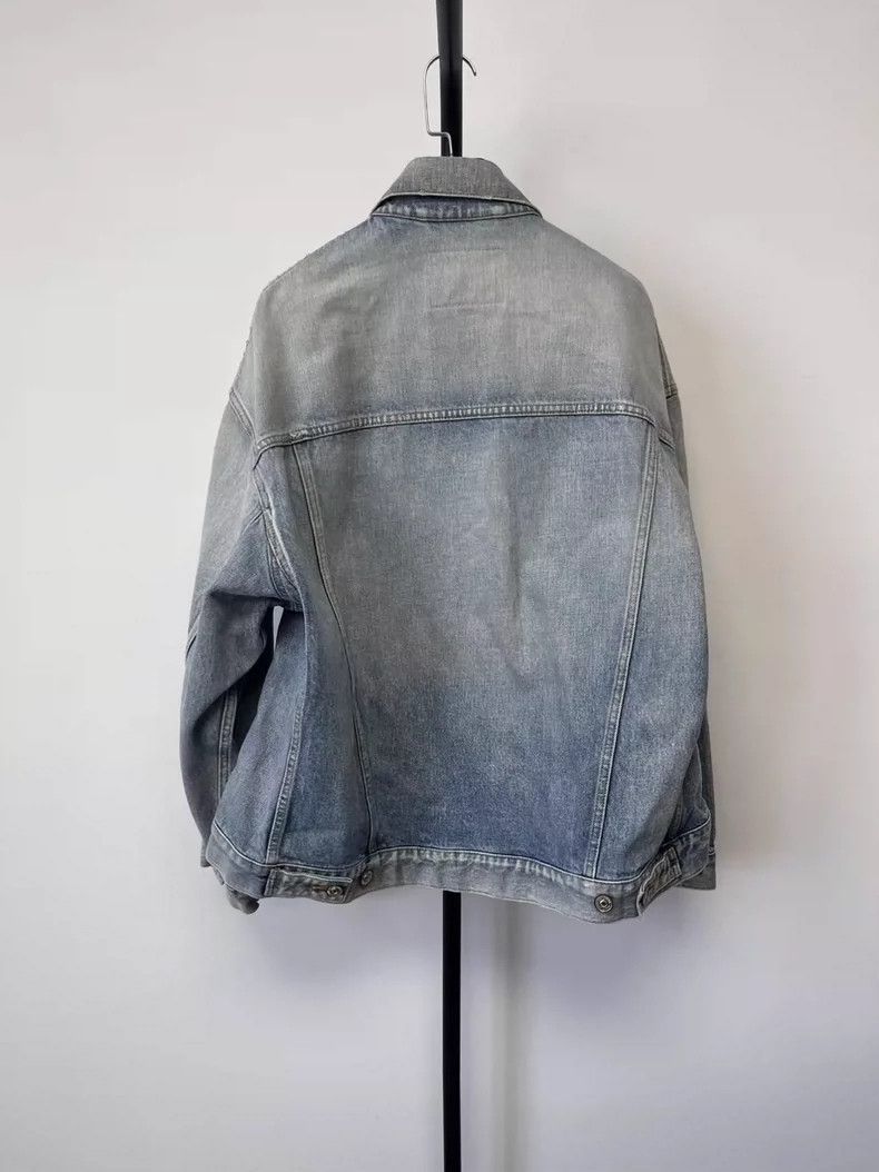 Other Balenciaga size 32 Solid button pocket long-sleeve denim j Size S / US 4 / IT 40 - 2 Thumbnail