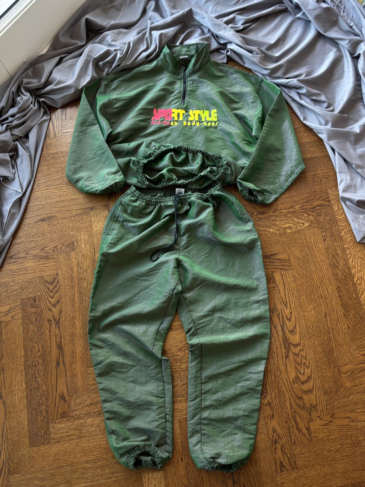 Vintage Vintage Surf Style Tracksuit 1980s Two Piece Jacket & Pants Size US L / EU 52-54 / 3 - 1 Thumbnail