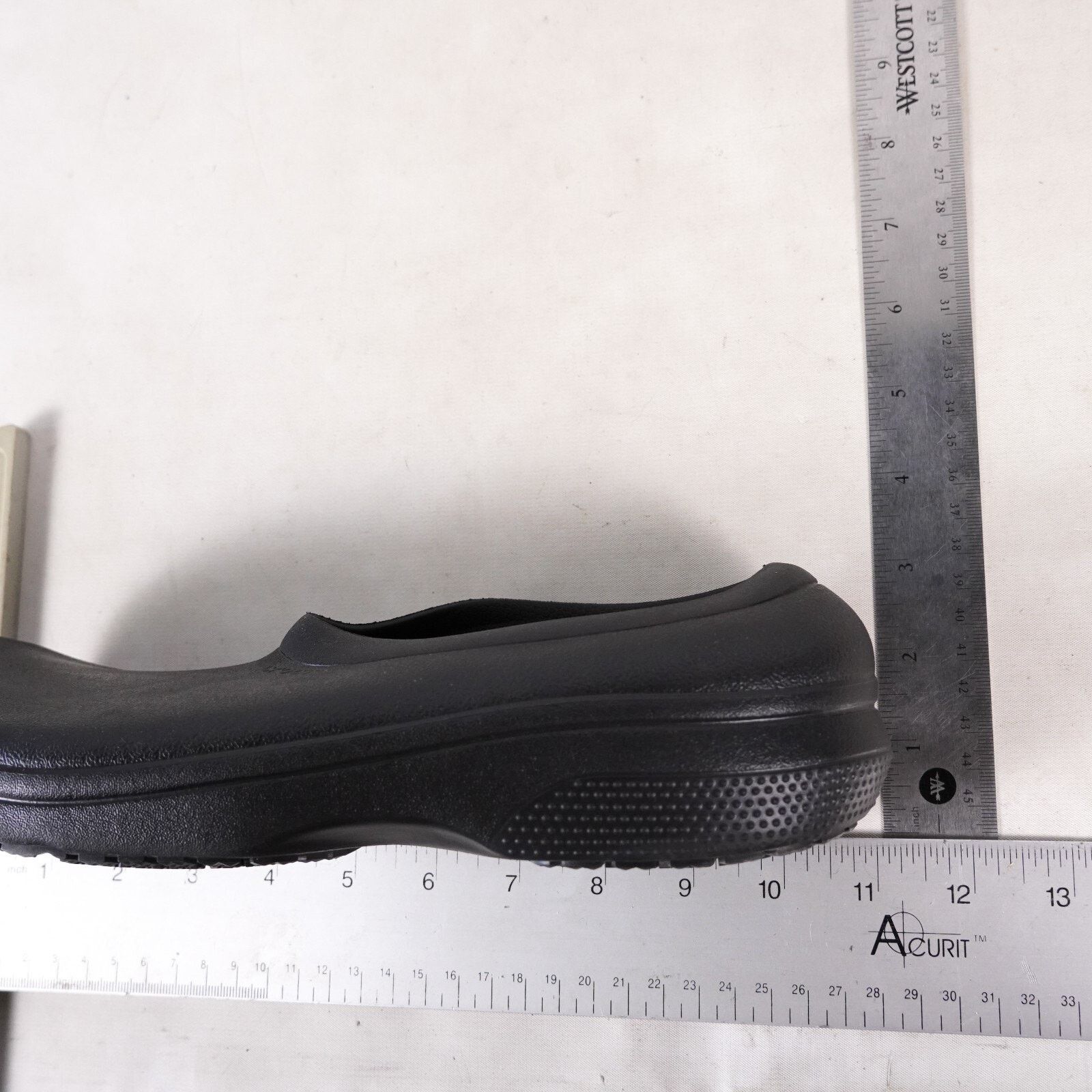 Crocs Crocs Work Shoes Slip On Clogs Non Slip Women 12 Black Size US 12 / IT 42 - 10 Thumbnail