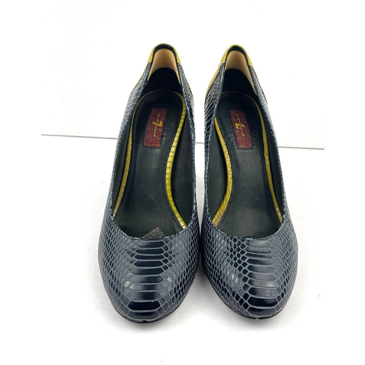 7 For All Mankind Wooden Heels Pumps Blue Yellow Snake Style 10 Leather Size US 9 / IT 39 - 12 Thumbnail