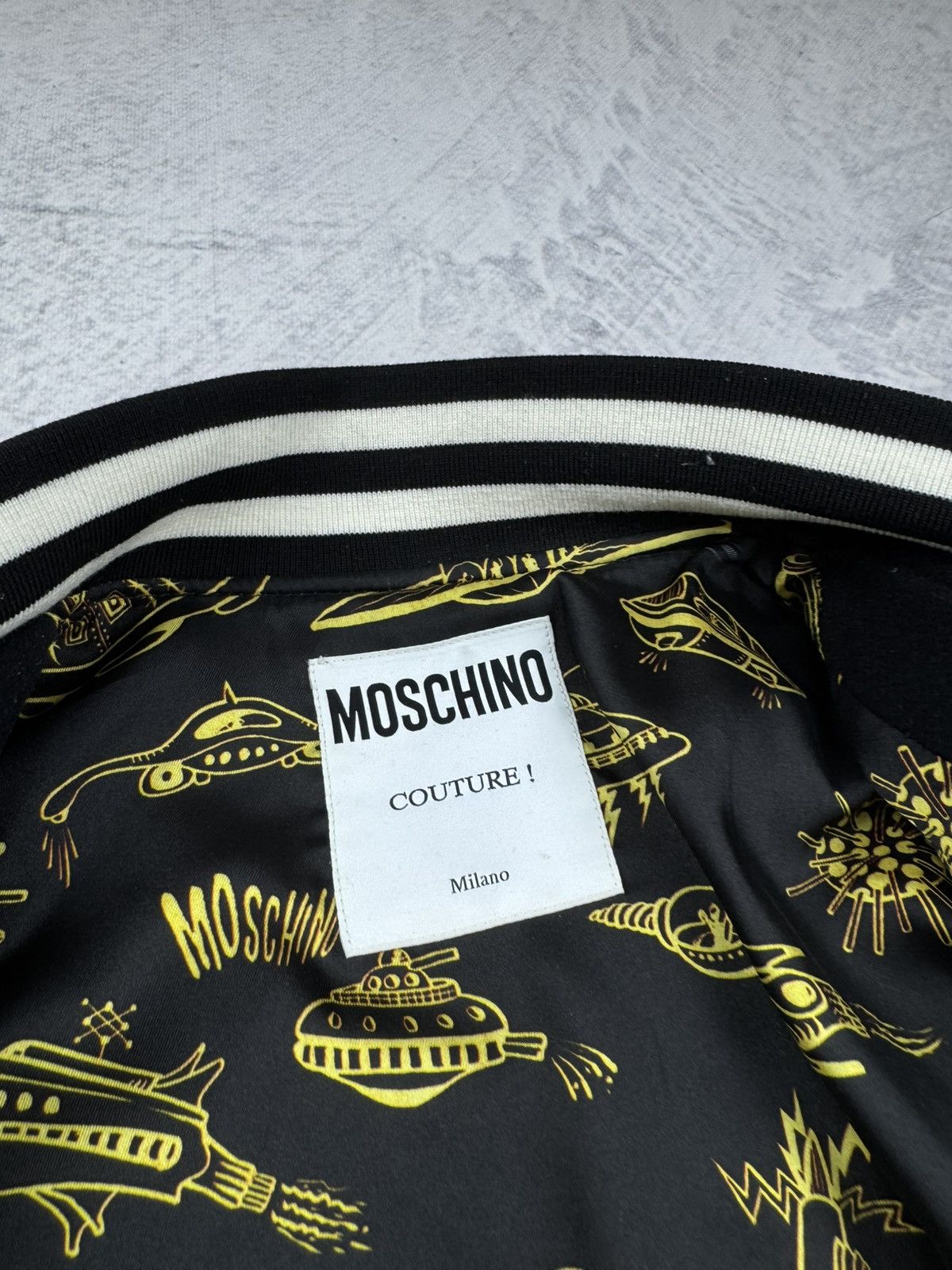 Moschino × Vintage MOSCHINO VINTAGE DOUBLE LOGO OVERSIZE BOMBER Size US L / EU 52-54 / 3 - 10 Thumbnail