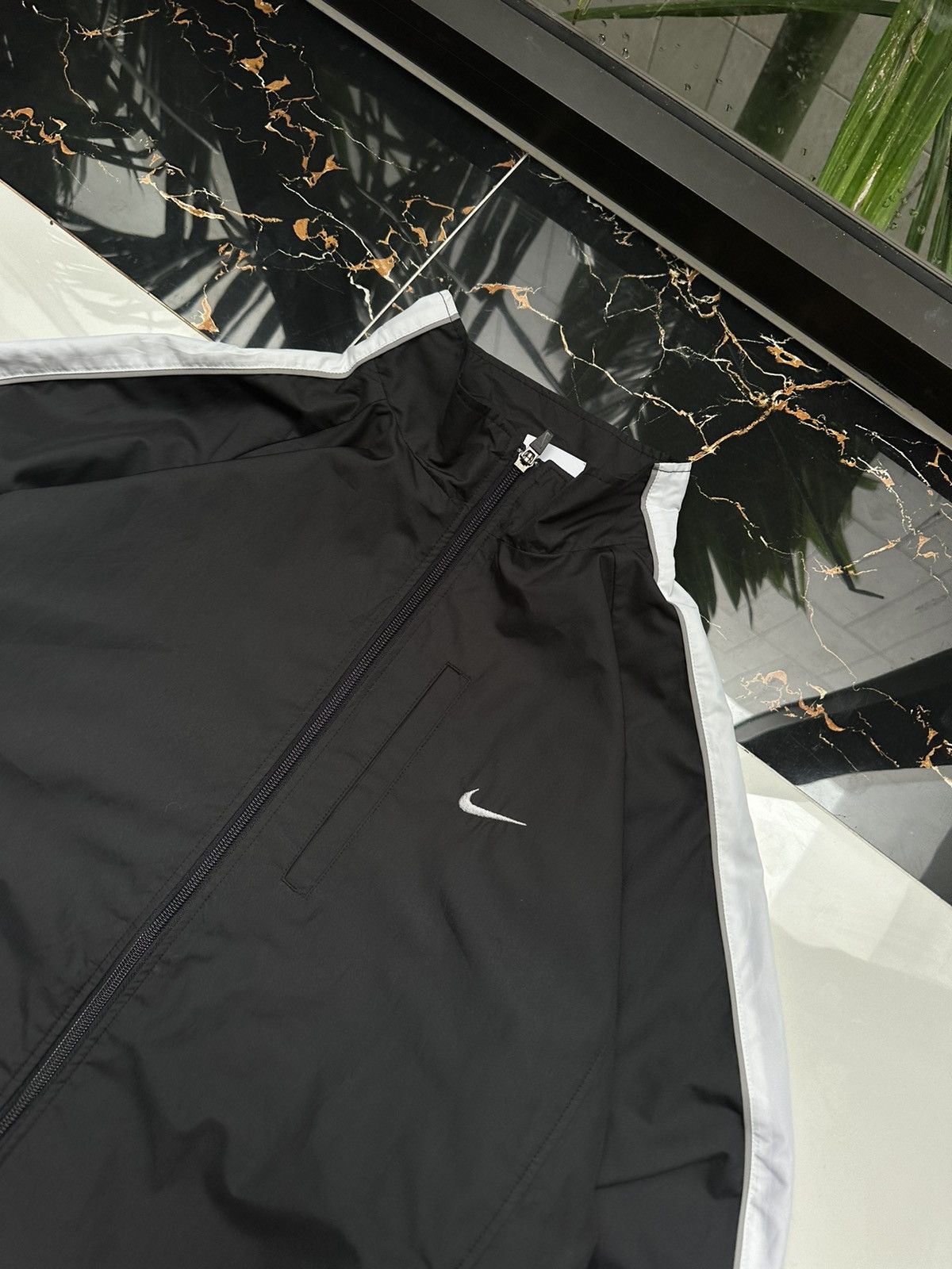 Nike × Vintage NIKE VINTAGE DOUBLE LOGO STREETWEAR LIGHT JACKET Size US L / EU 52-54 / 3 - 5 Thumbnail