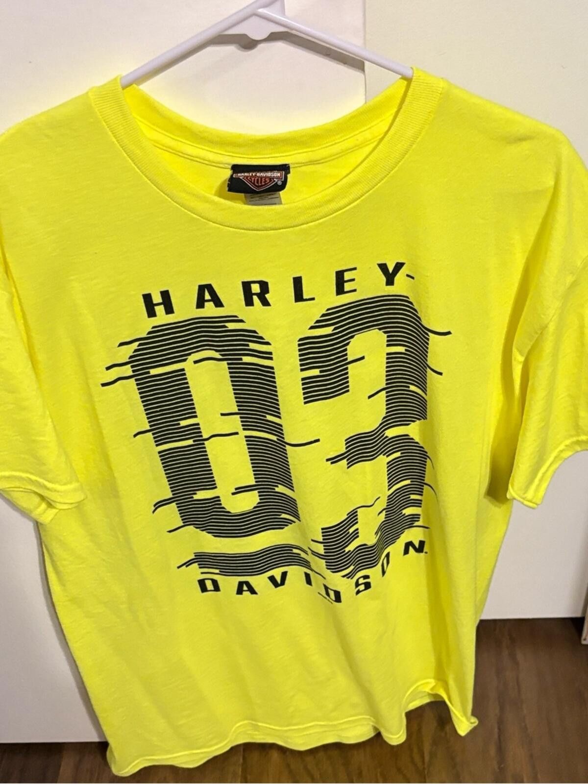 Harley Davidson Harley-Davidson Columbus OH Neon Yellow Tee with '03 Graphic Size US L / EU 52-54 / 3 - 1 Thumbnail