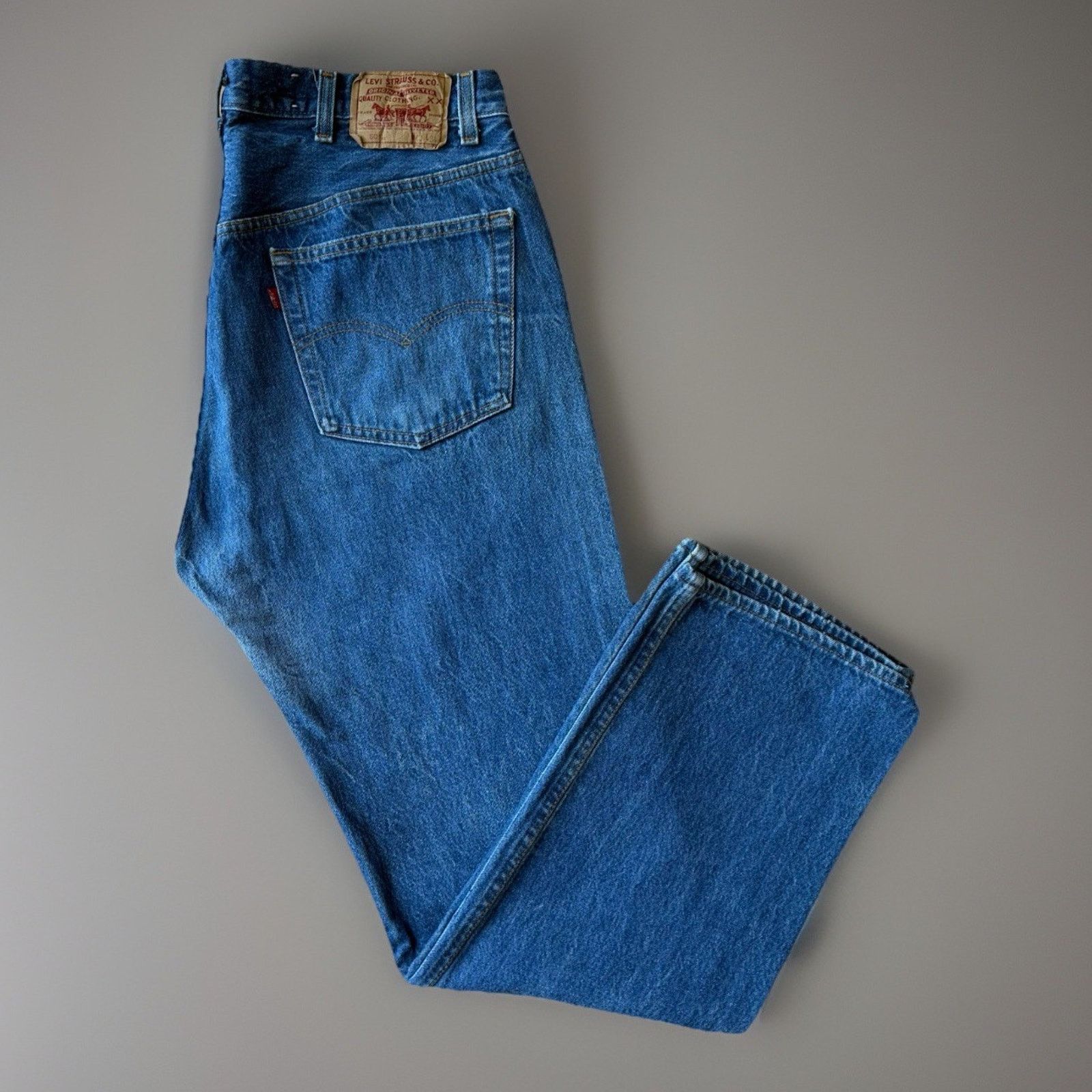 Levi's Vintage Levis 501 Jeans 37 Blue 80s Dark Wash Made in USA Size US 37 - 1 Thumbnail