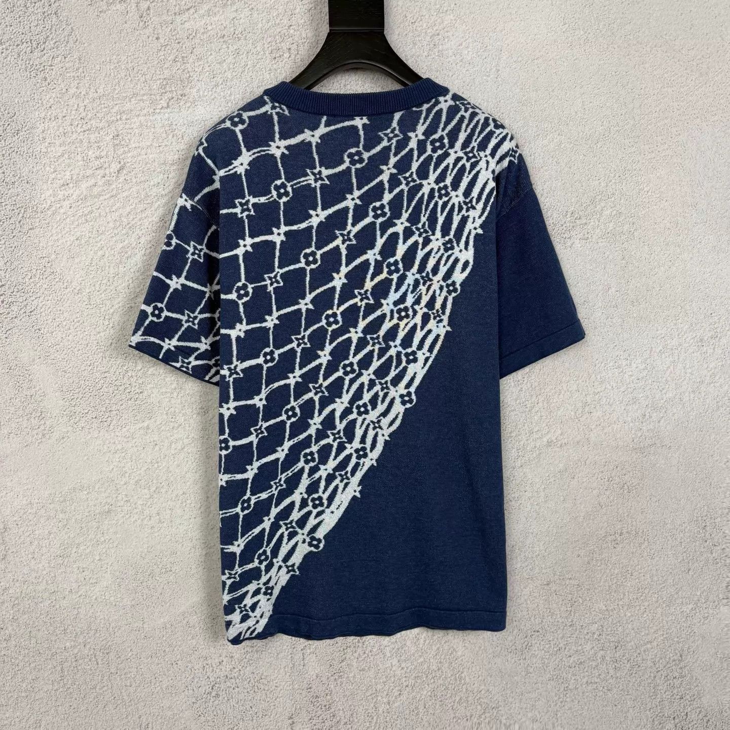 Louis Vuitton LV Navy Blue Fishing Net Allover Knit Short Sleeve M Size M / US 6-8 / IT 42-44 - 2 Thumbnail