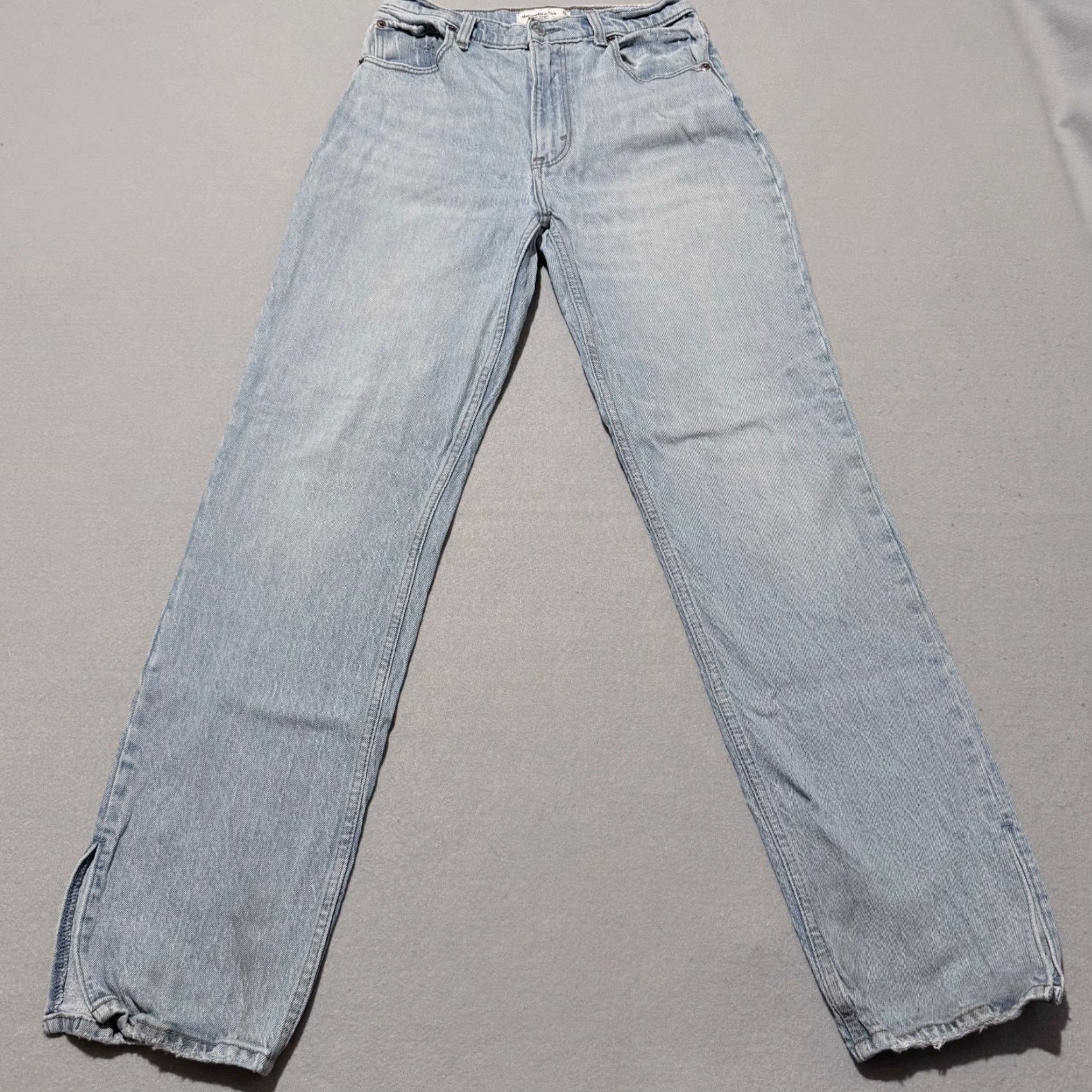 Abercrombie & Fitch Abercrombie & Fitch Jeans Women Blue 4 90s Ultra High Rise 90s Straight Denim Vintage: No Distressed Pockets Slit 30 in Inseam XS-XL Size 27" / US 4 / IT 40 - 2 Thumbnail