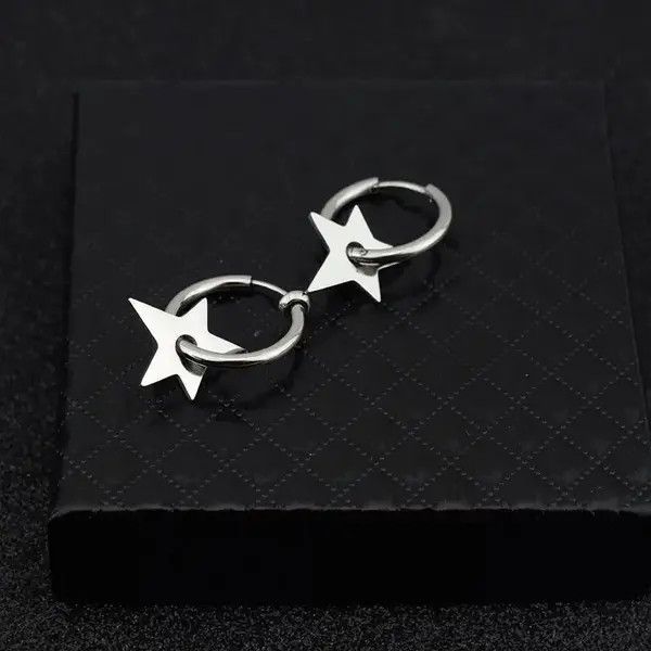 Vintage Retro star stud earrings Size ONE SIZE - 3 Thumbnail