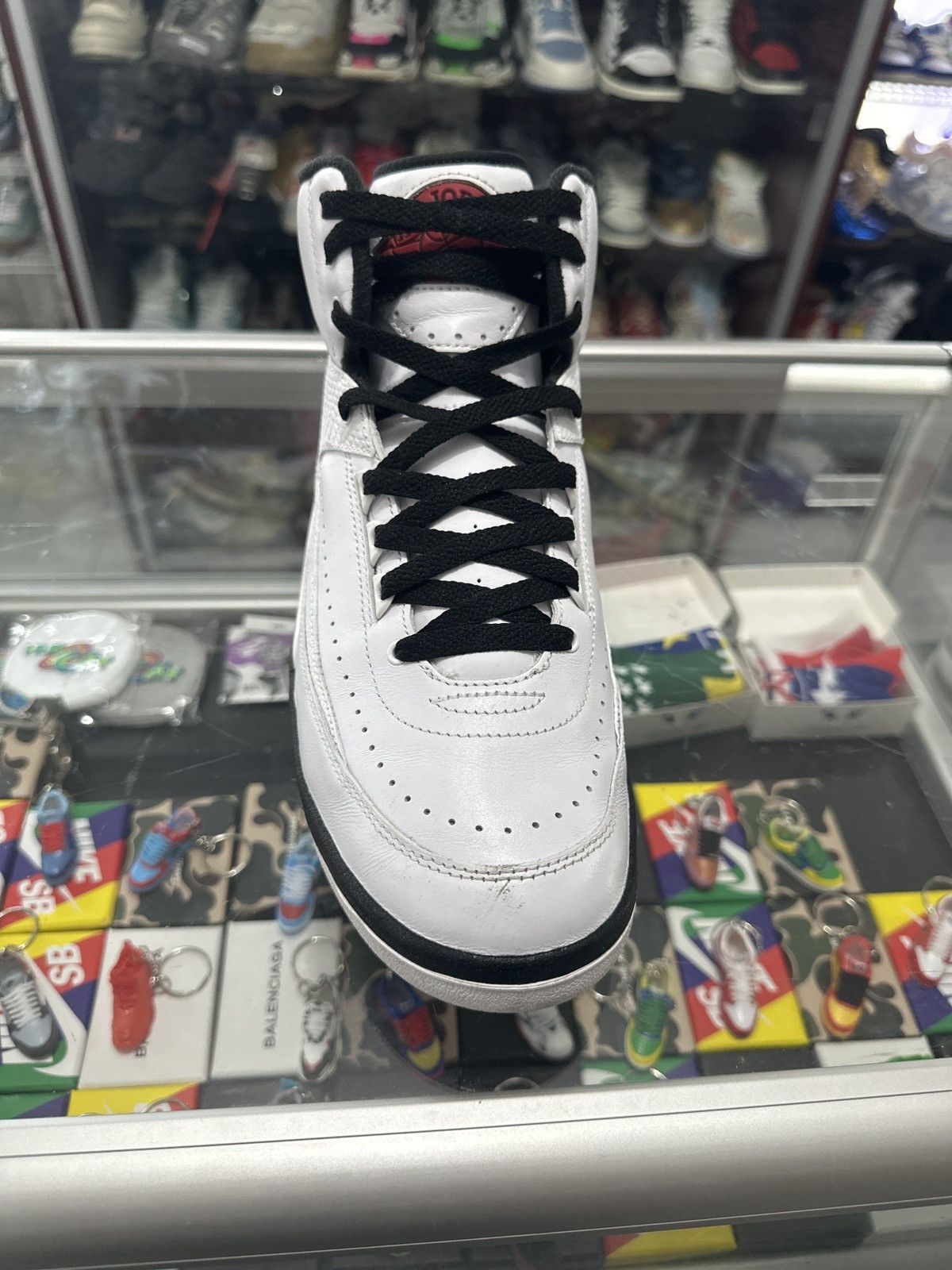 Jordan Brand Jordan 2 ‘Chicago’ Size US 9 / EU 42 - 3 Thumbnail